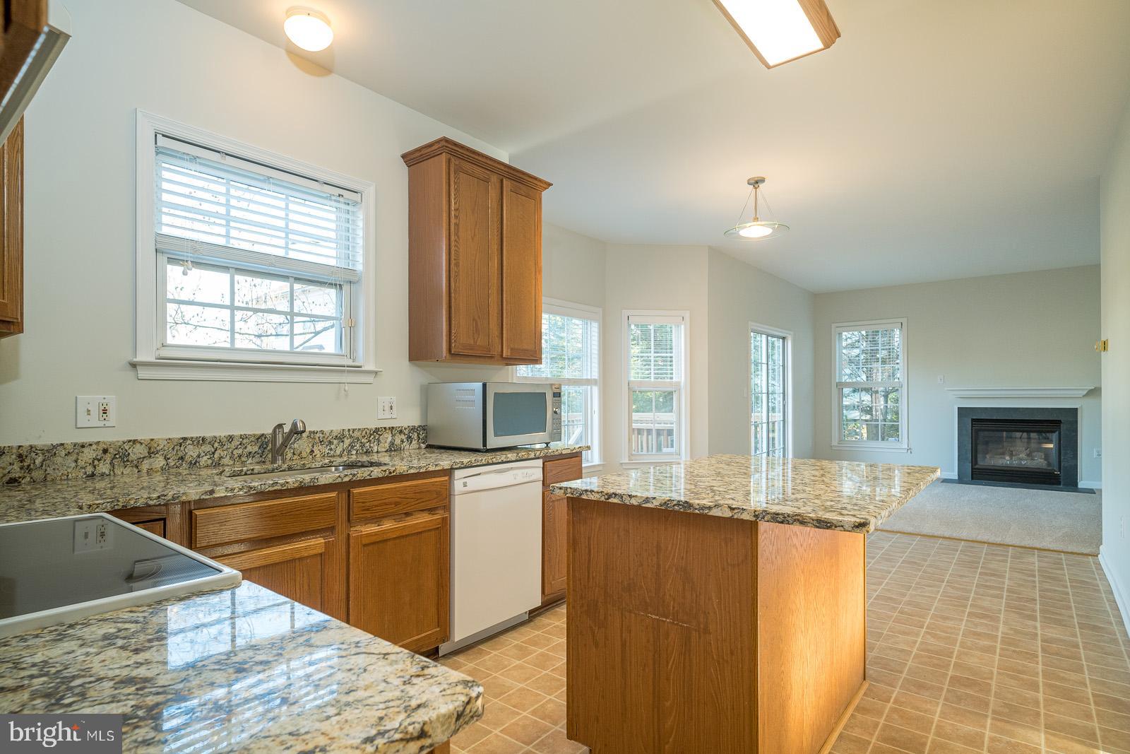 KENSINGTON VIEW - Residential Lease