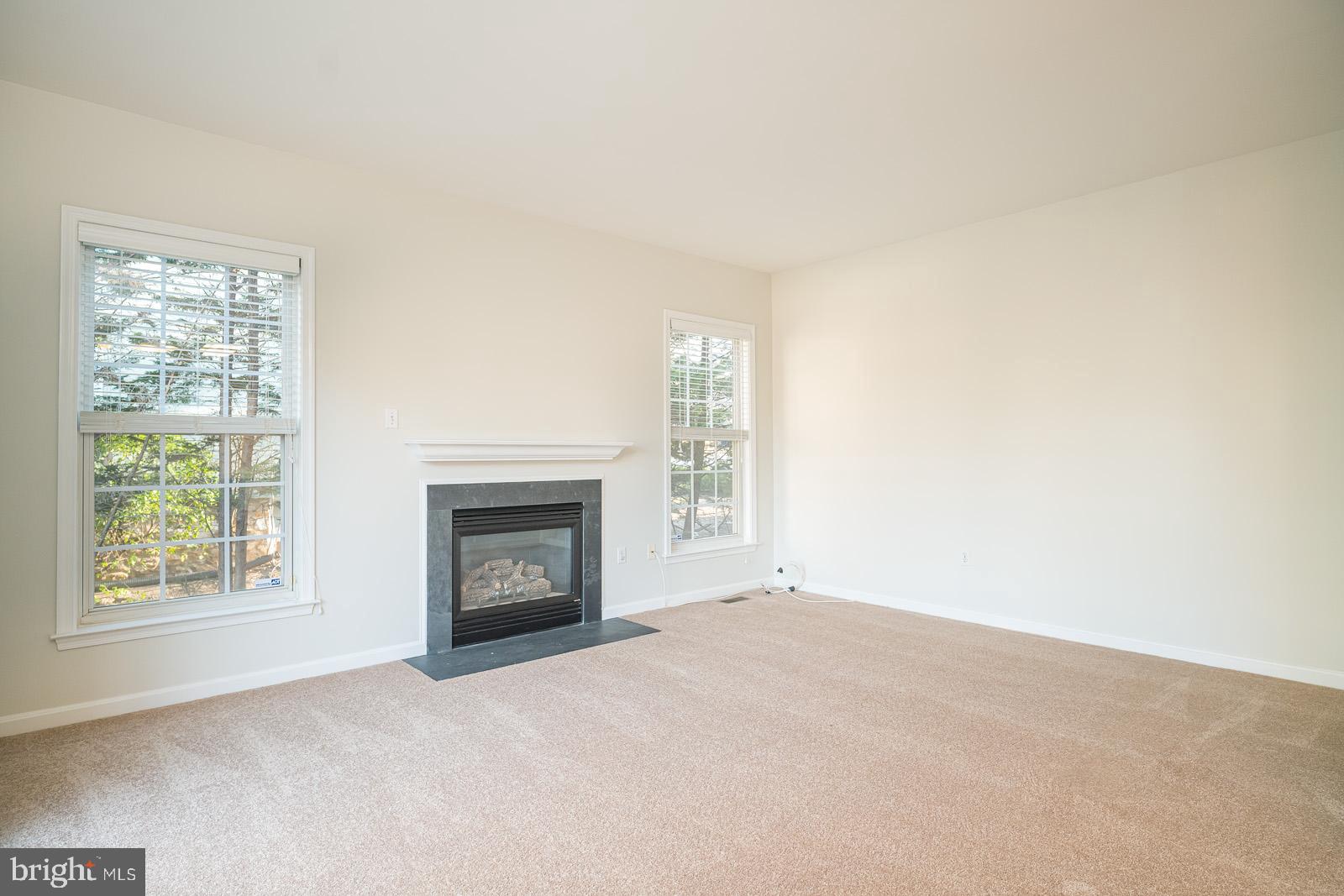 KENSINGTON VIEW - Residential Lease