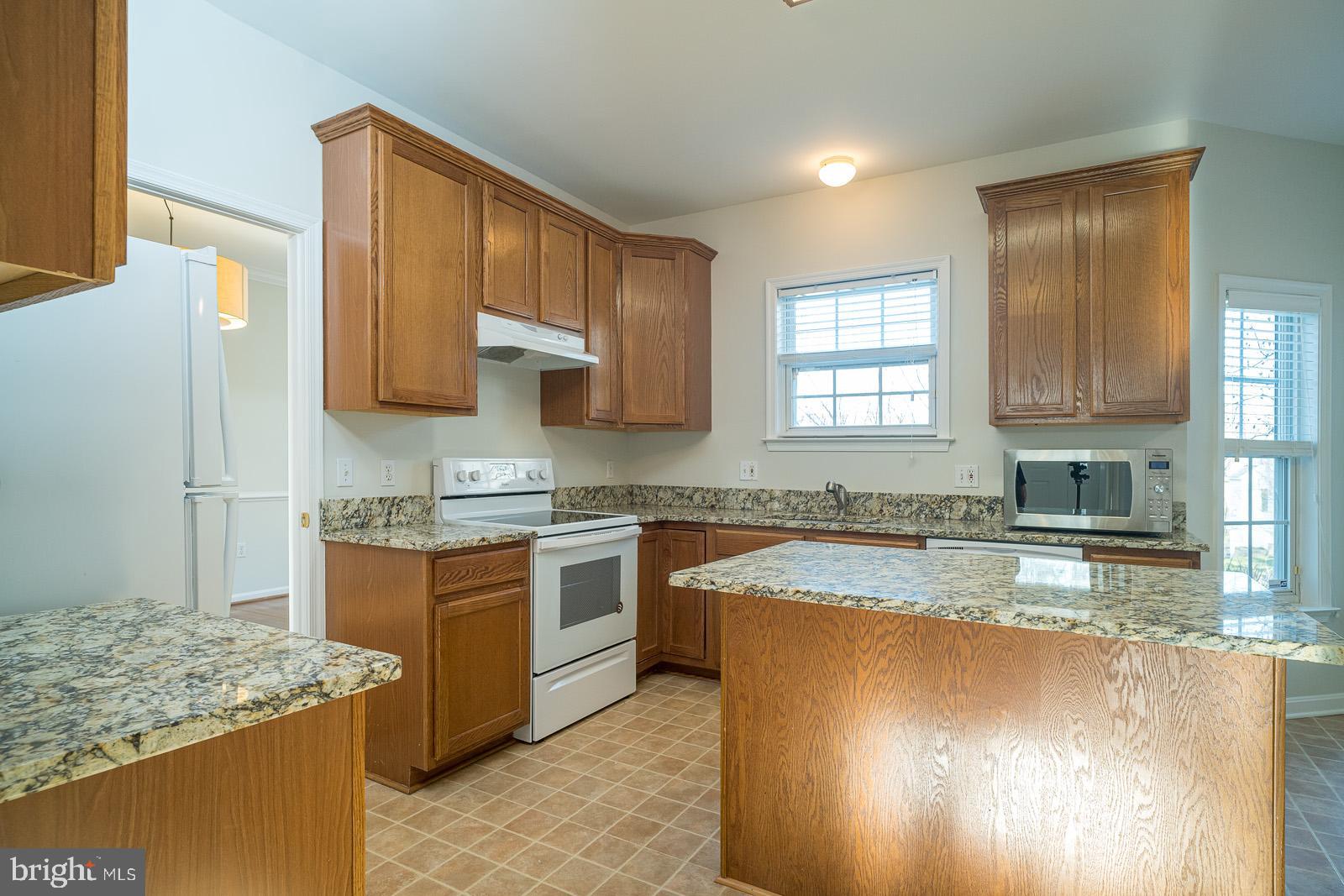 KENSINGTON VIEW - Residential Lease