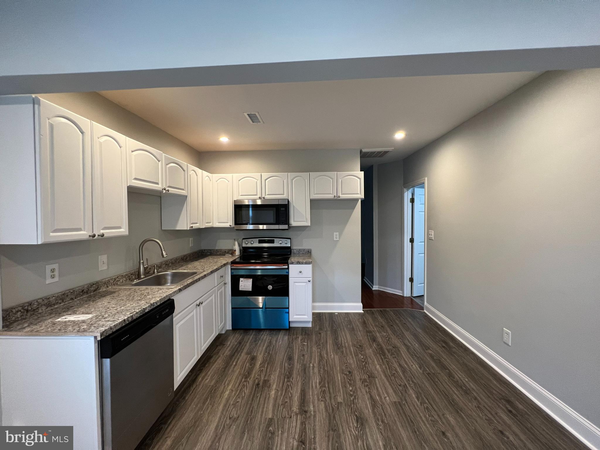 GREGORY FARMS - Residential