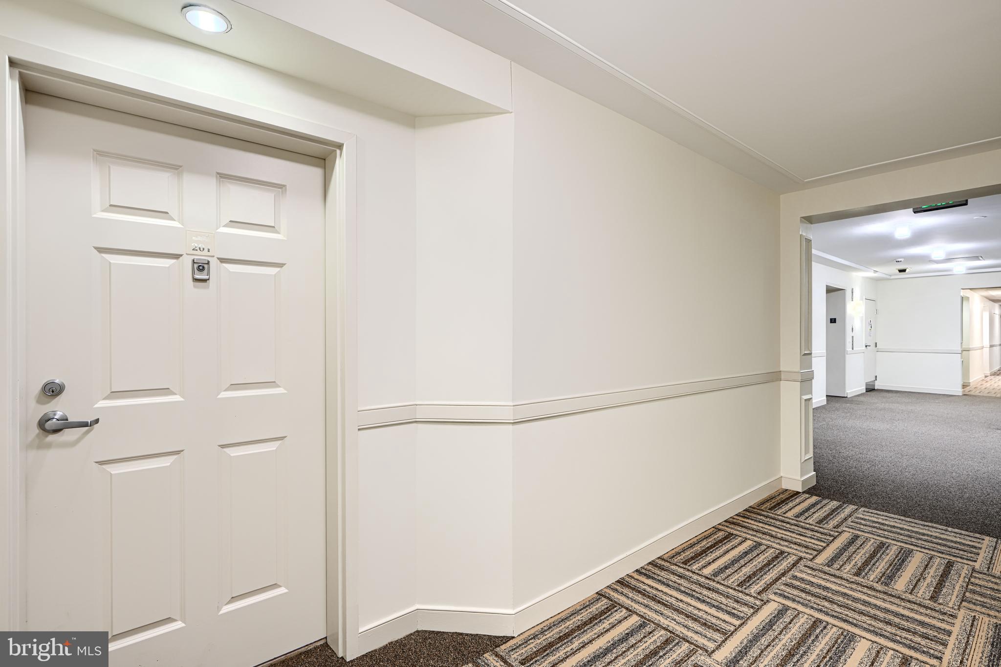 PIERSIDE AT HARBORVIEW - Residential Lease