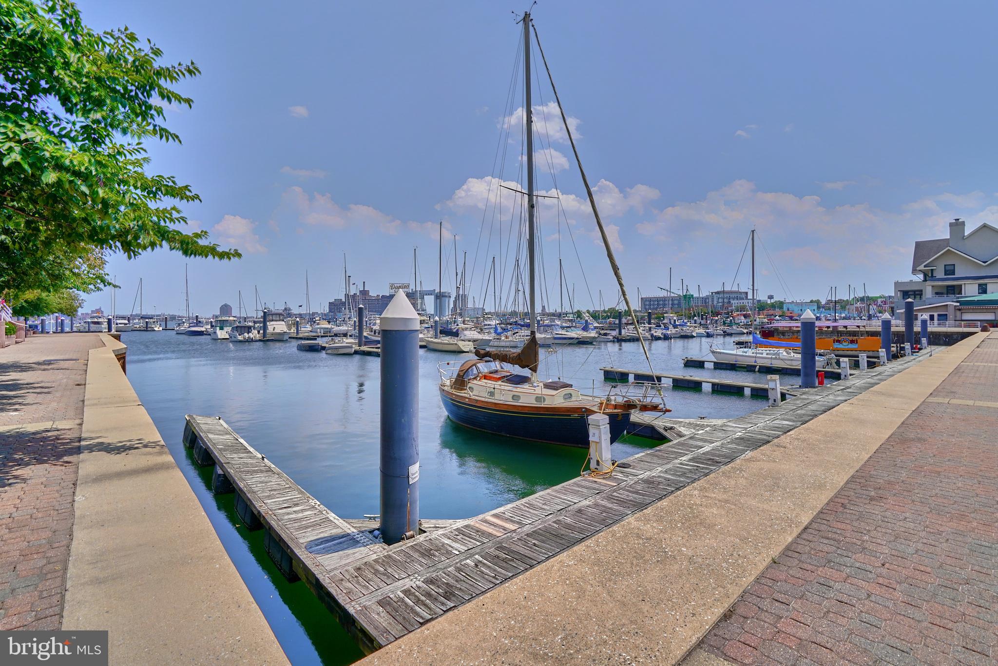 PIERSIDE AT HARBORVIEW - Residential Lease