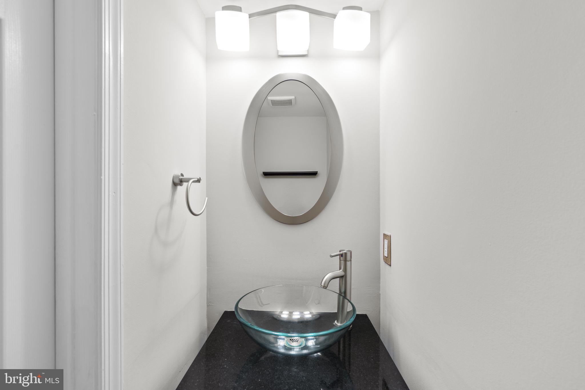 PINECREST - Residential