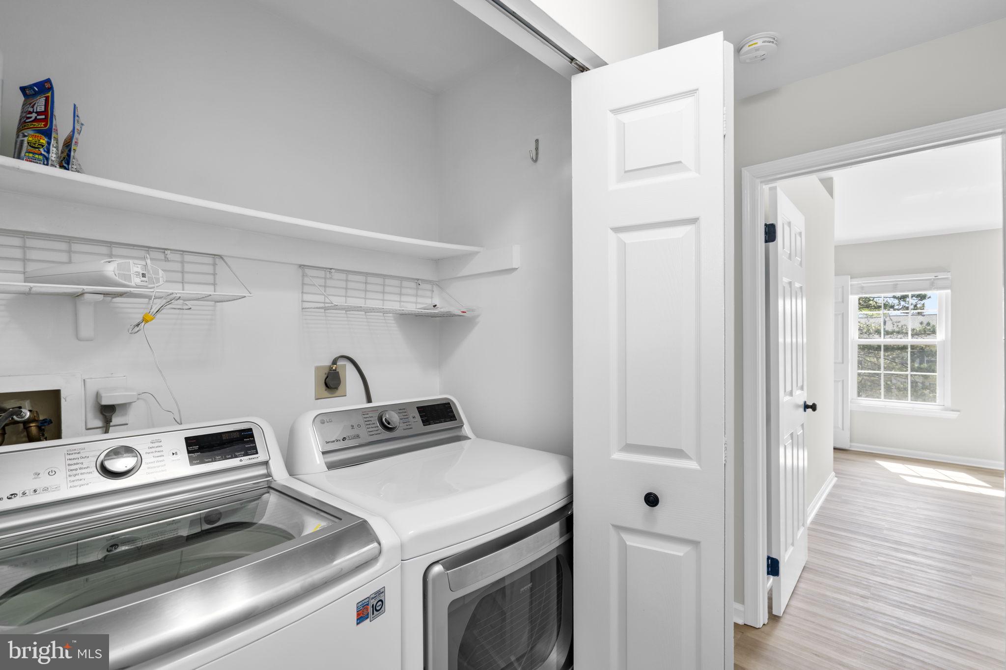 PINECREST - Residential