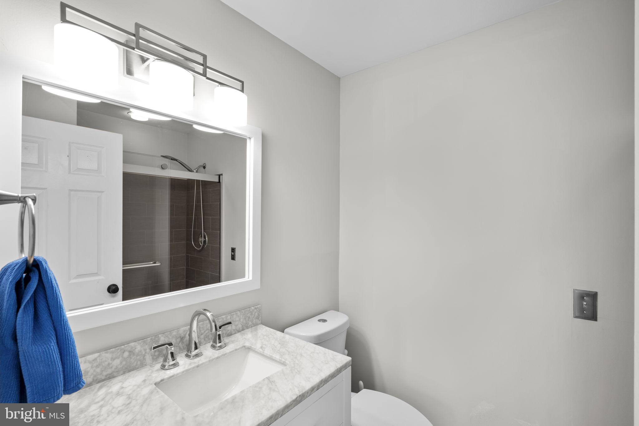 PINECREST - Residential