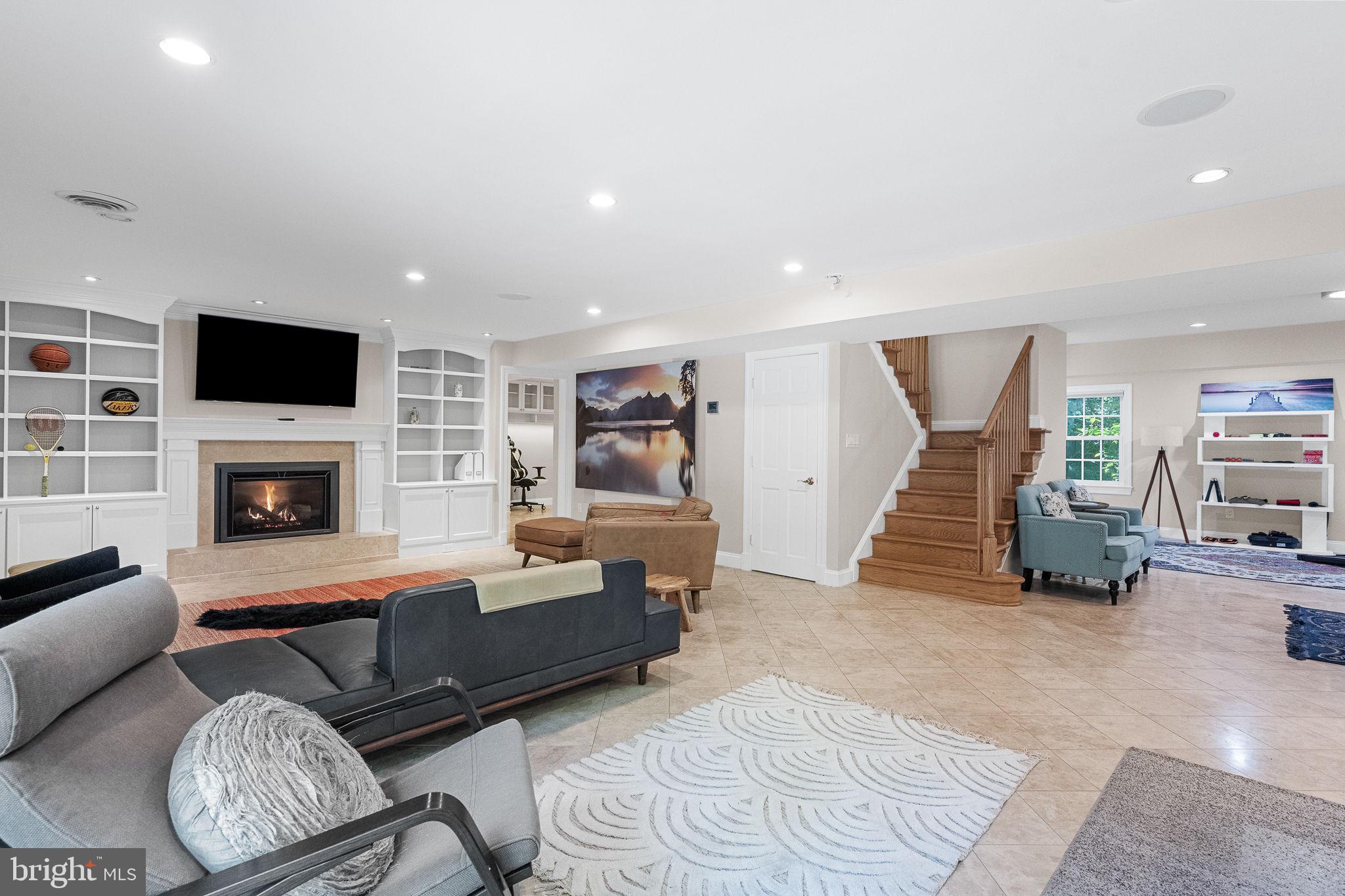 ROCK CREEK HILLS - Residential