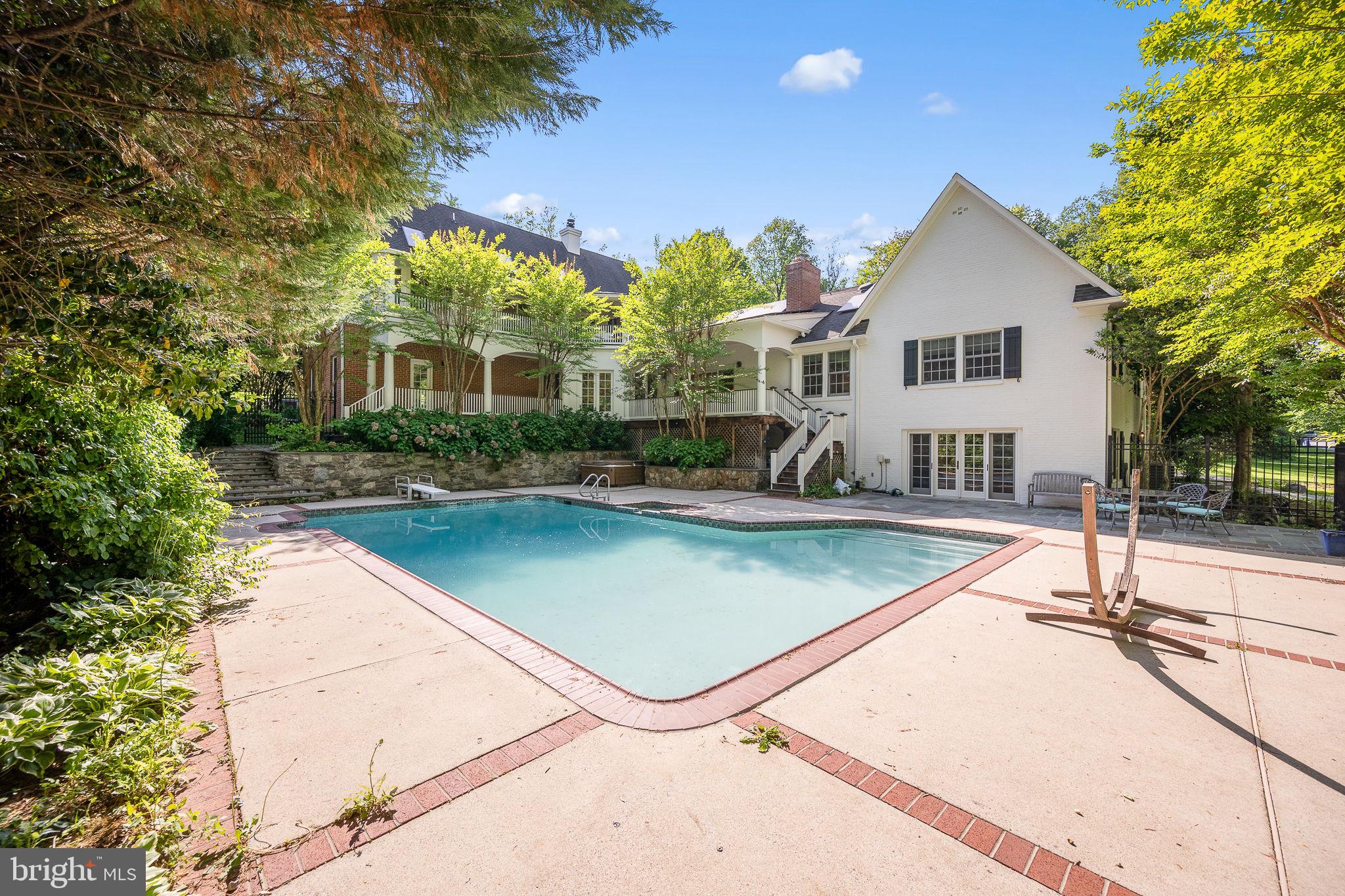 ROCK CREEK HILLS - Residential