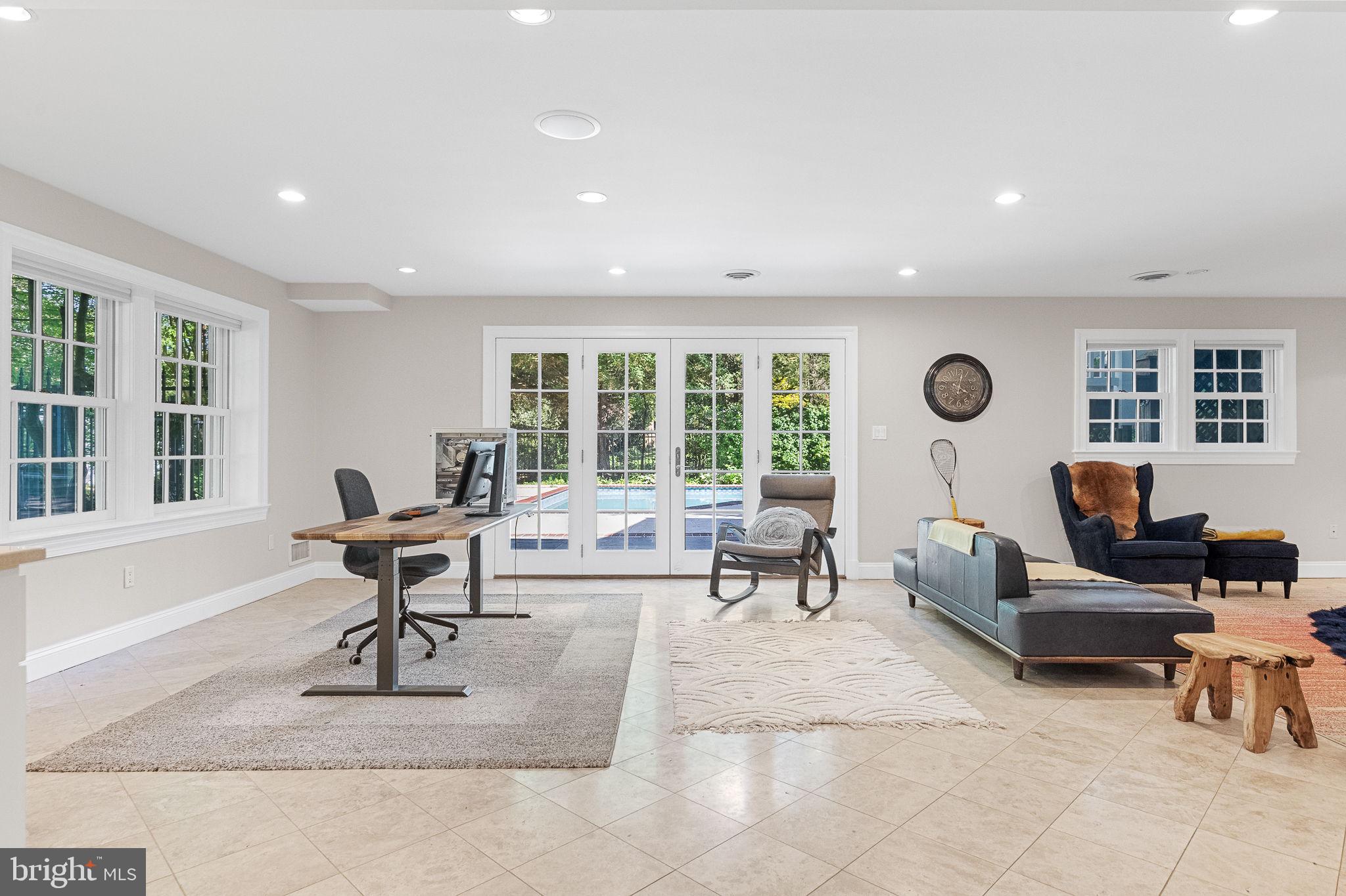 ROCK CREEK HILLS - Residential