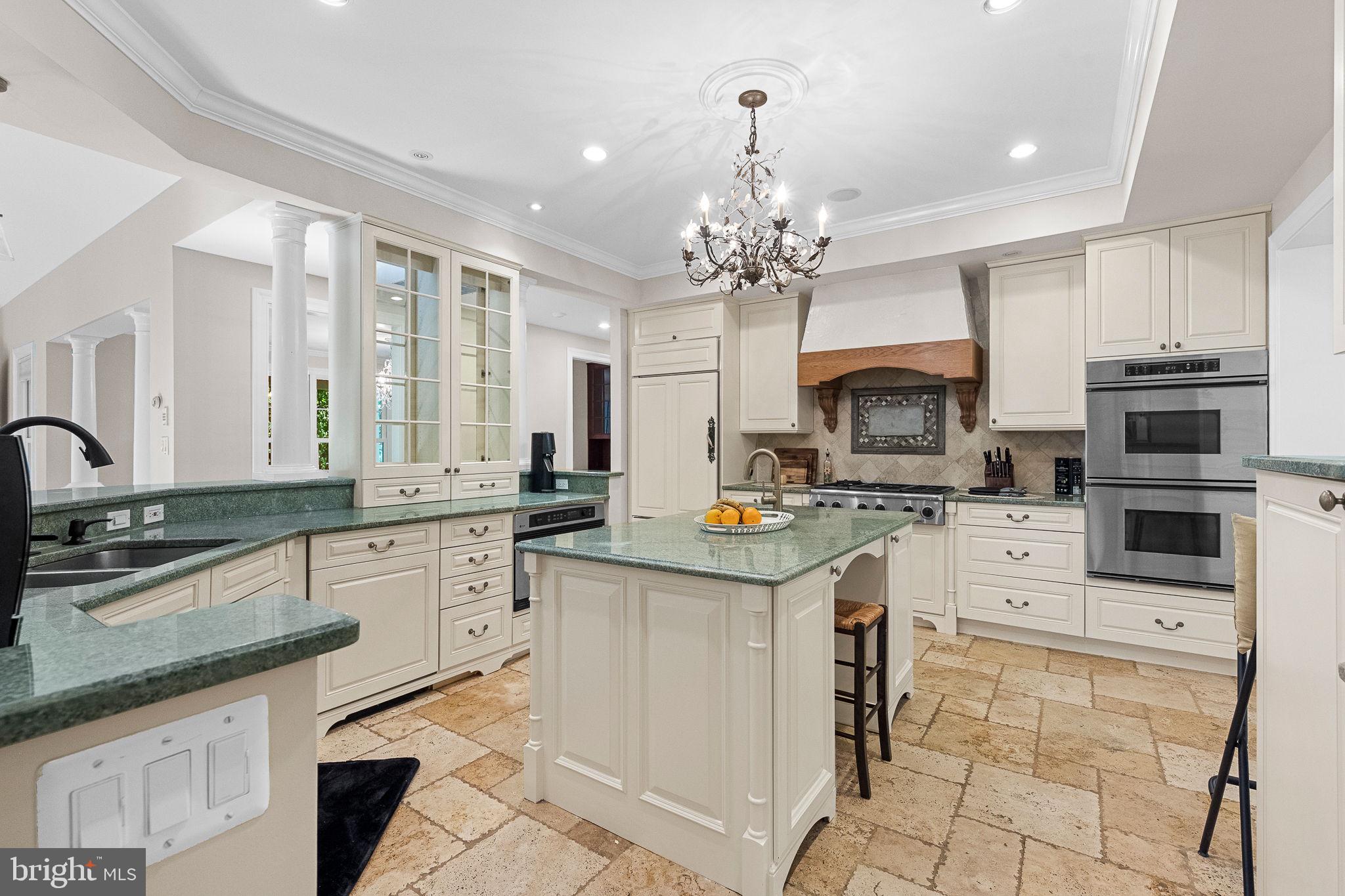 ROCK CREEK HILLS - Residential