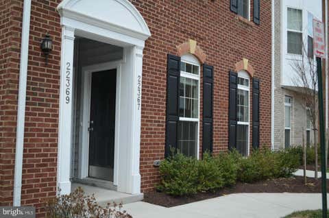 Townhouse For Rent - 22367 Concord Station Terrace<br/> ASHBURN, VA 20148