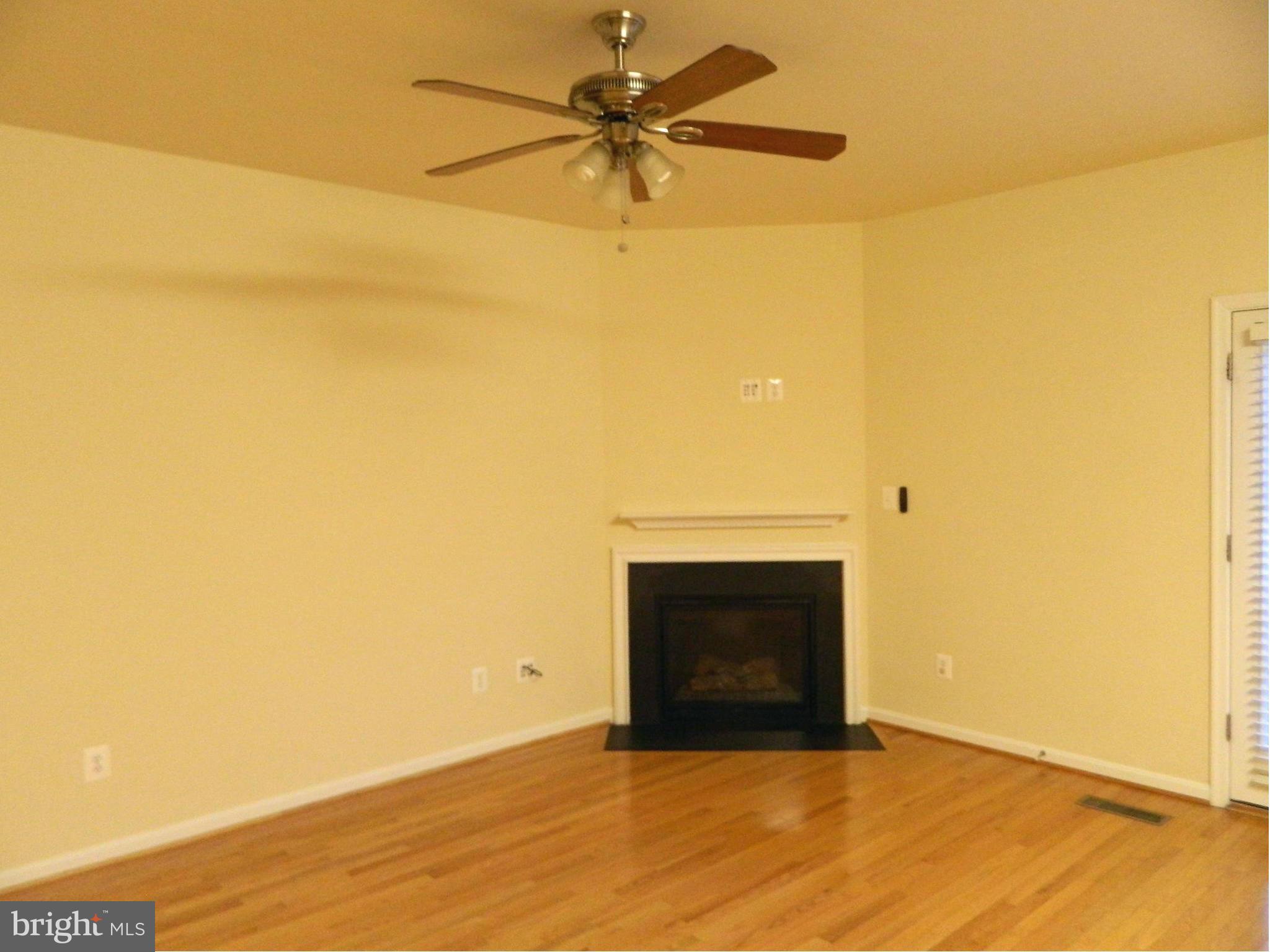 STONE RIDGE SOUTH - Residential Lease