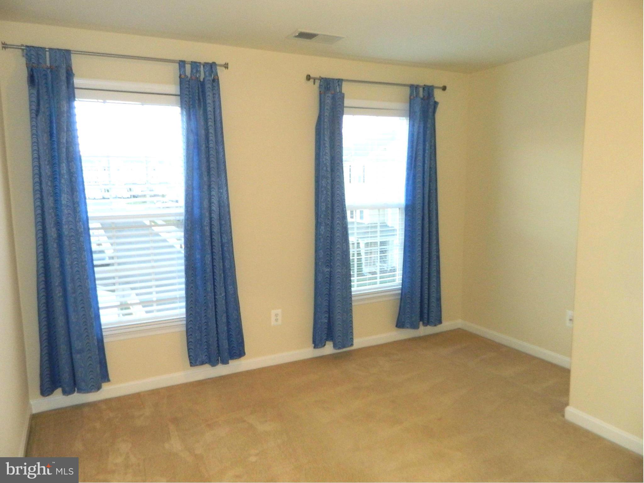 STONE RIDGE SOUTH - Residential Lease