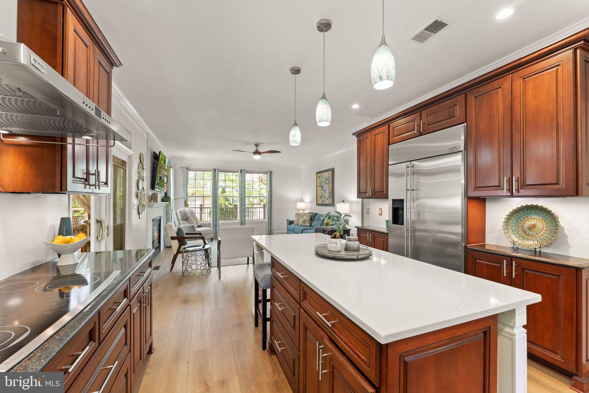 ASHBURN VILLAGE - Residential