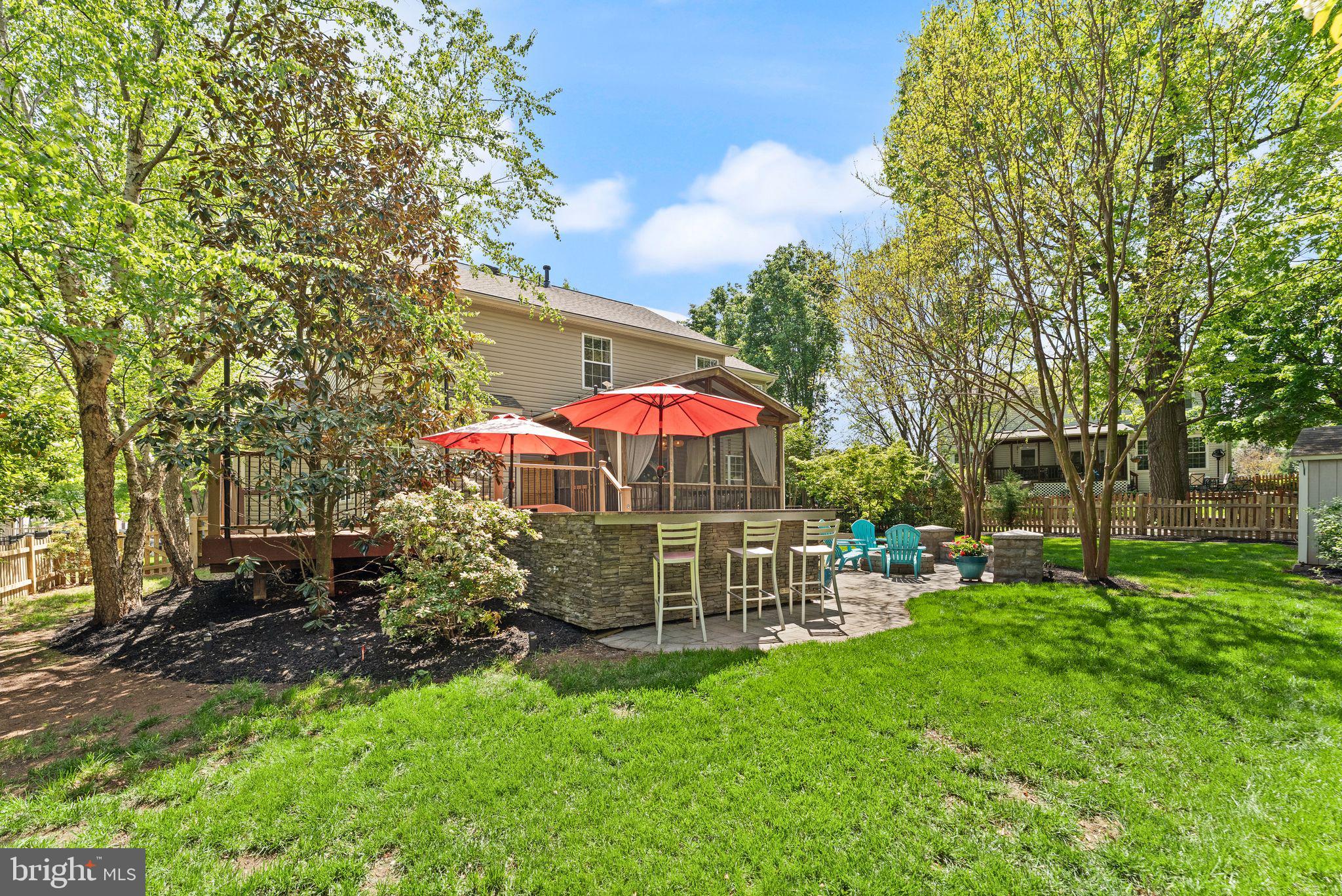 ASHBURN VILLAGE - Residential