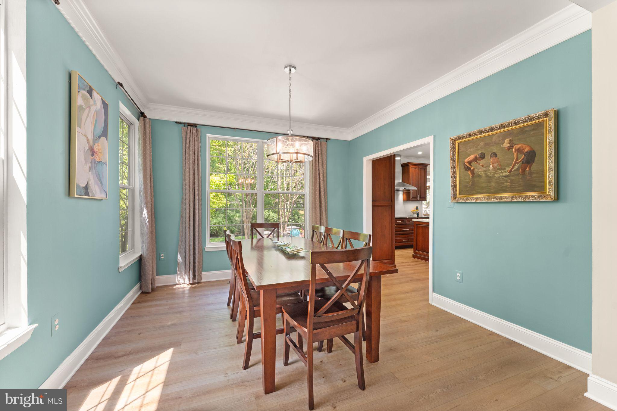 ASHBURN VILLAGE - Residential