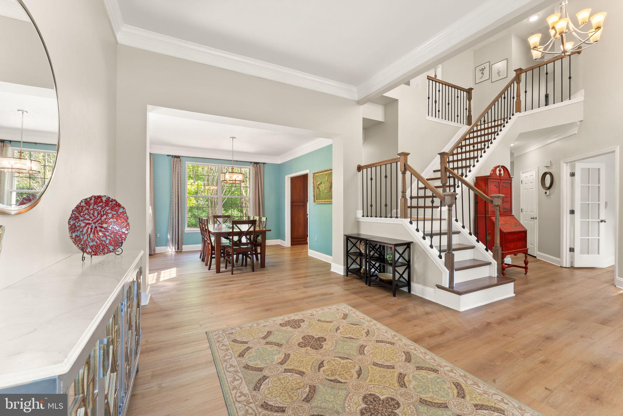 ASHBURN VILLAGE - Residential