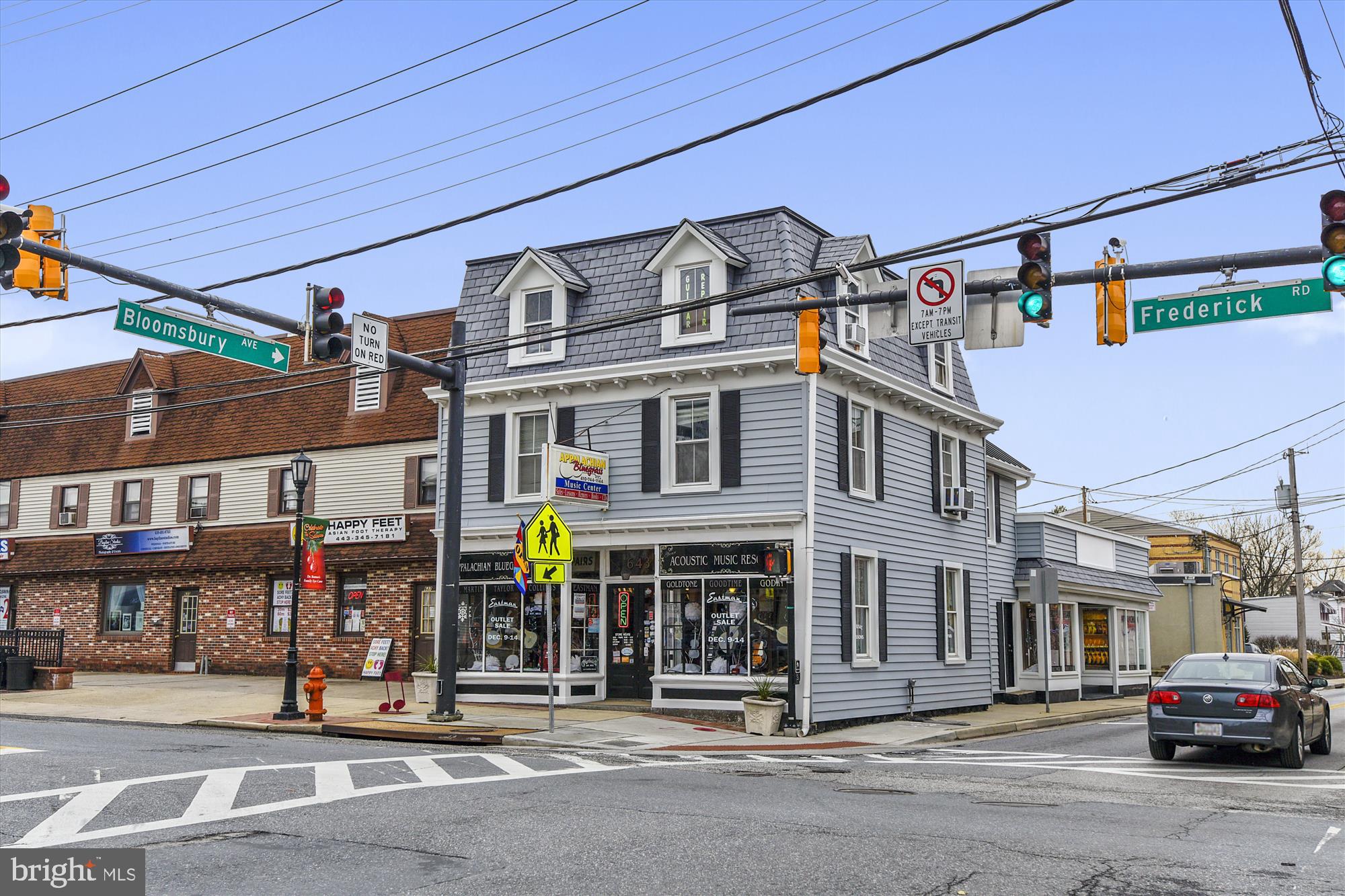 CATONSVILLE PINES - Residential Lease