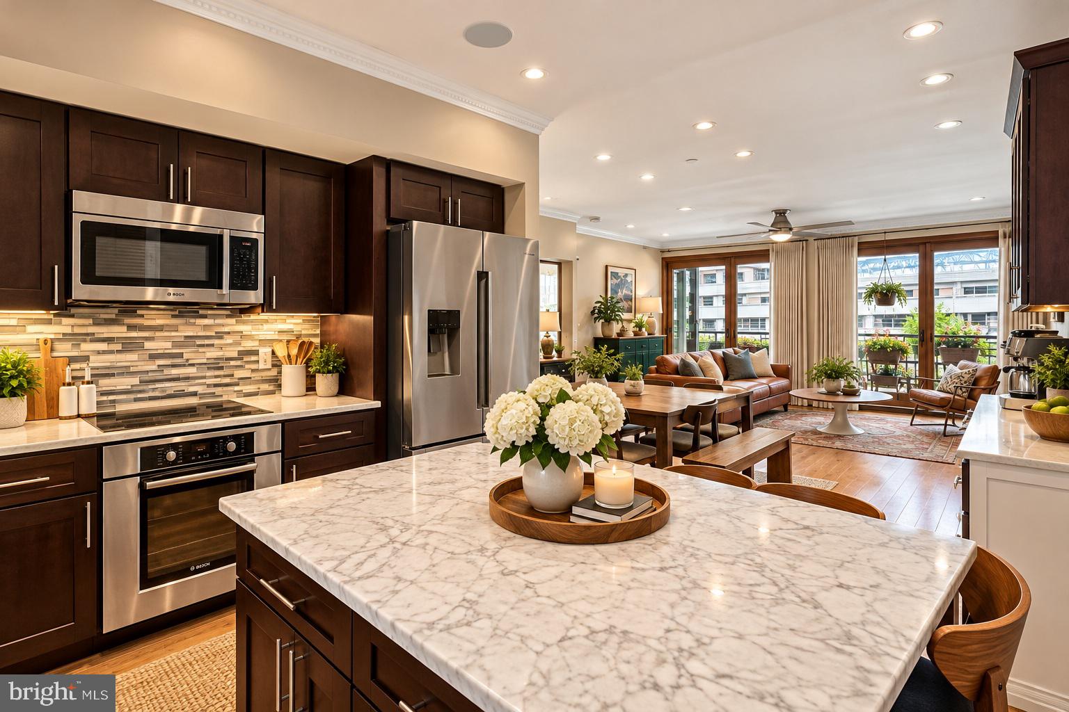 3 N COLUMBUS BOULEVARD MD317