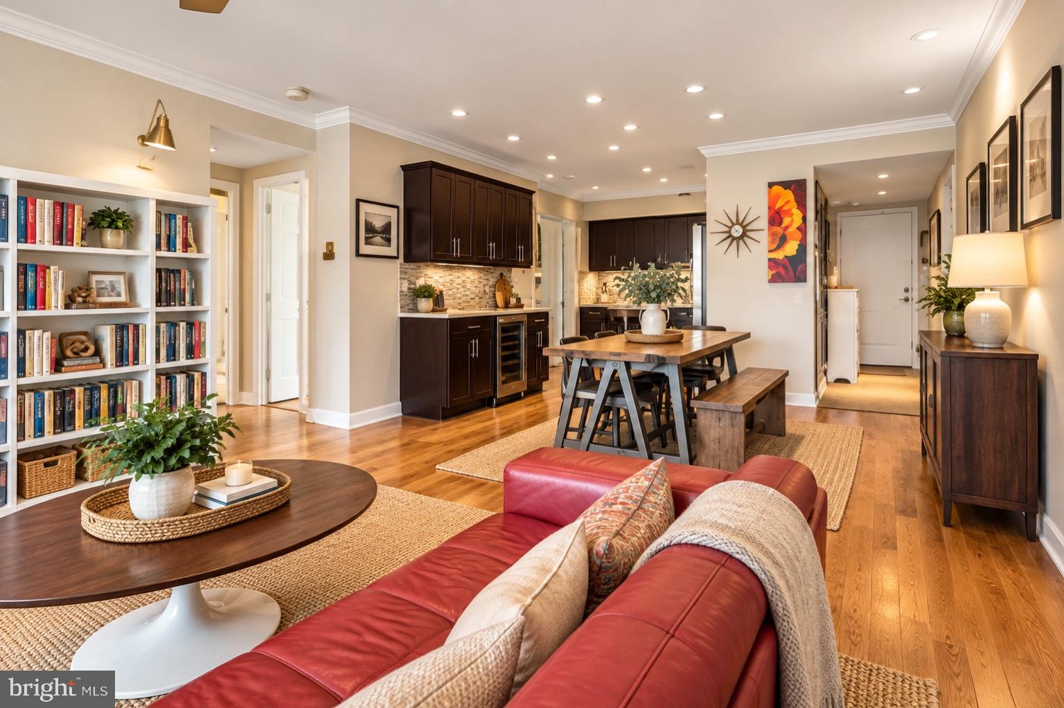 3 N COLUMBUS BOULEVARD MD317