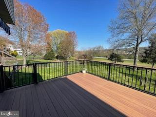 INGLESIDE VILLAGE - Residential