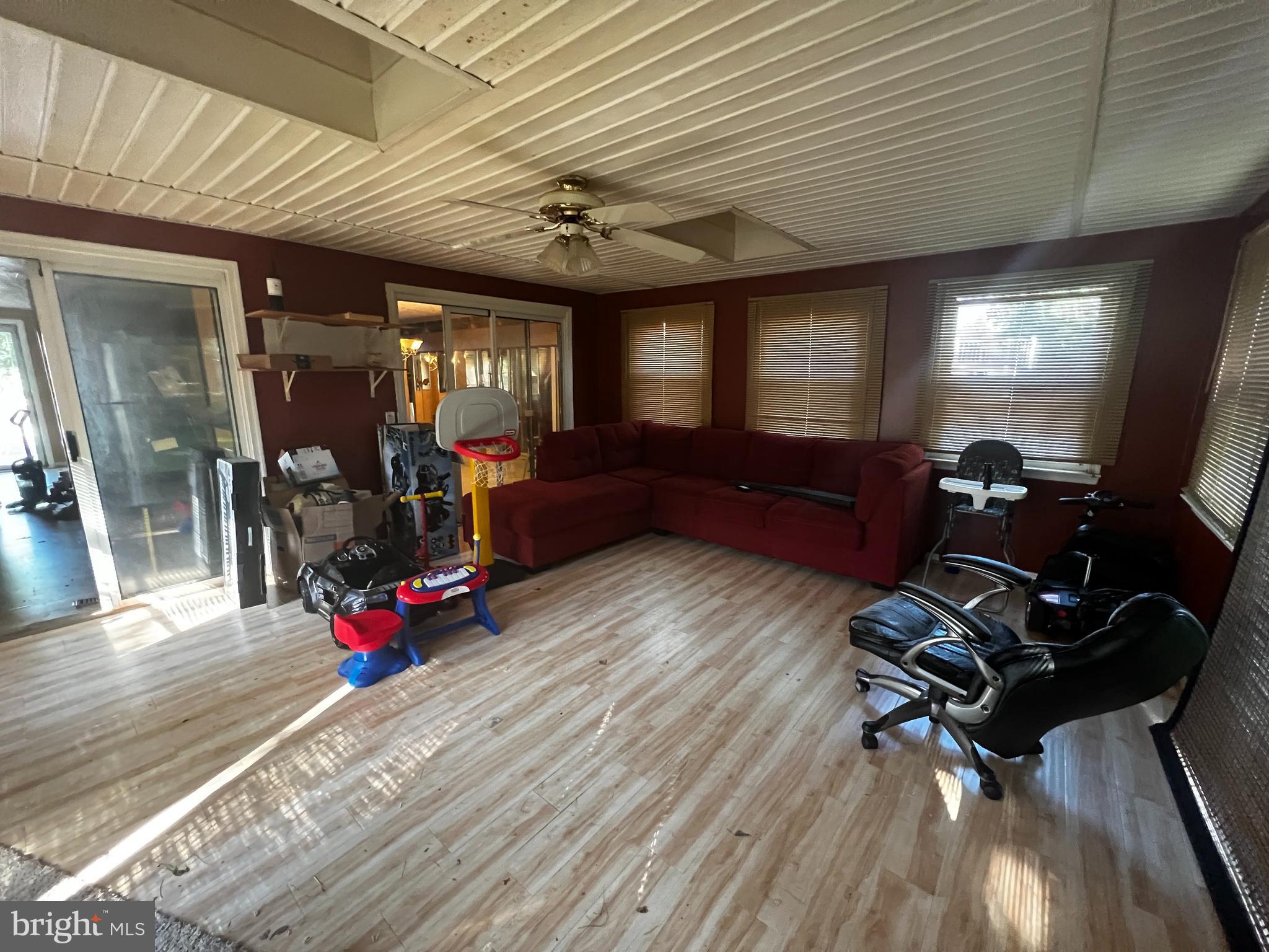 NOTTINGHAM WOODS - Residential