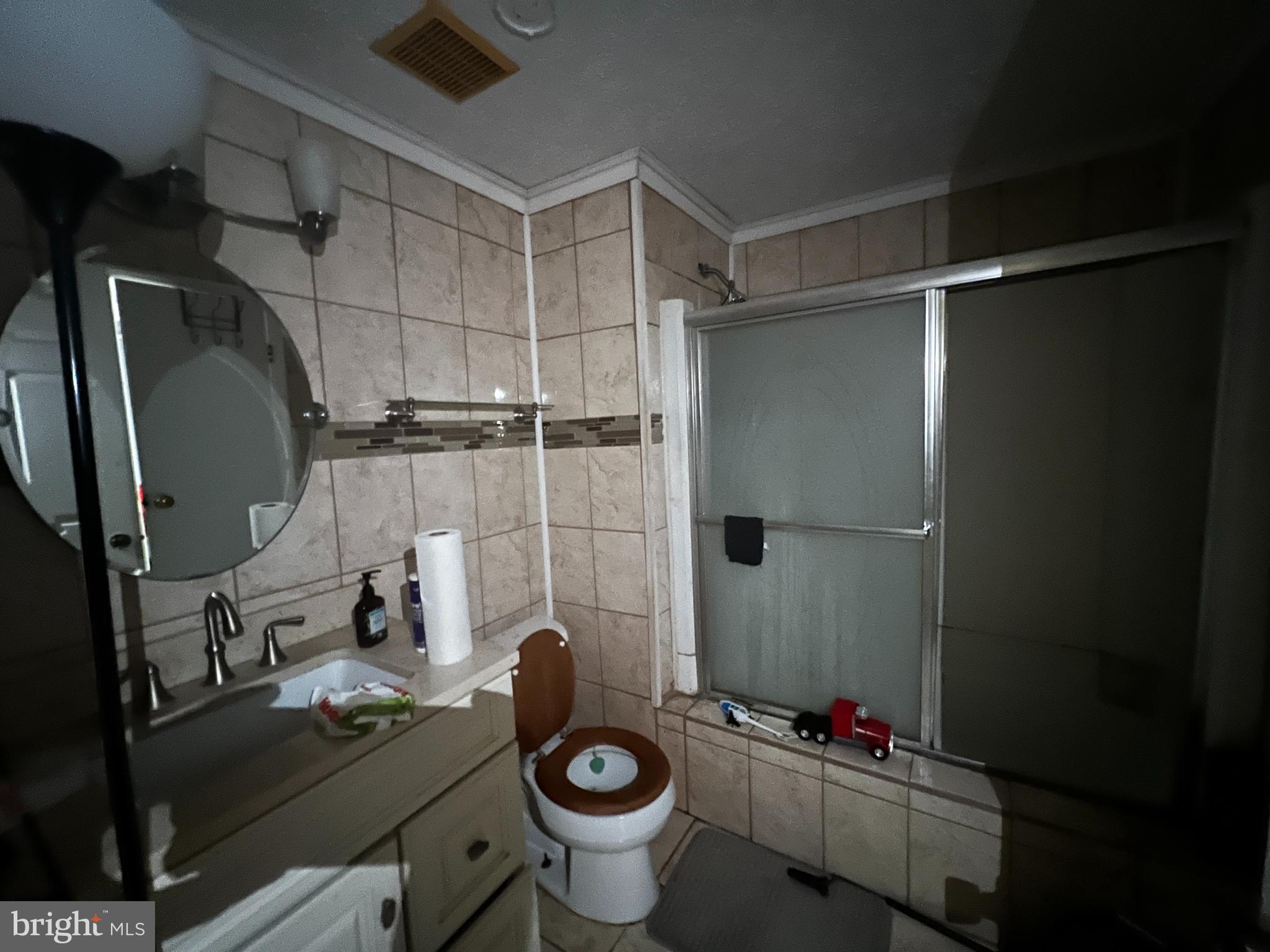 NOTTINGHAM WOODS - Residential