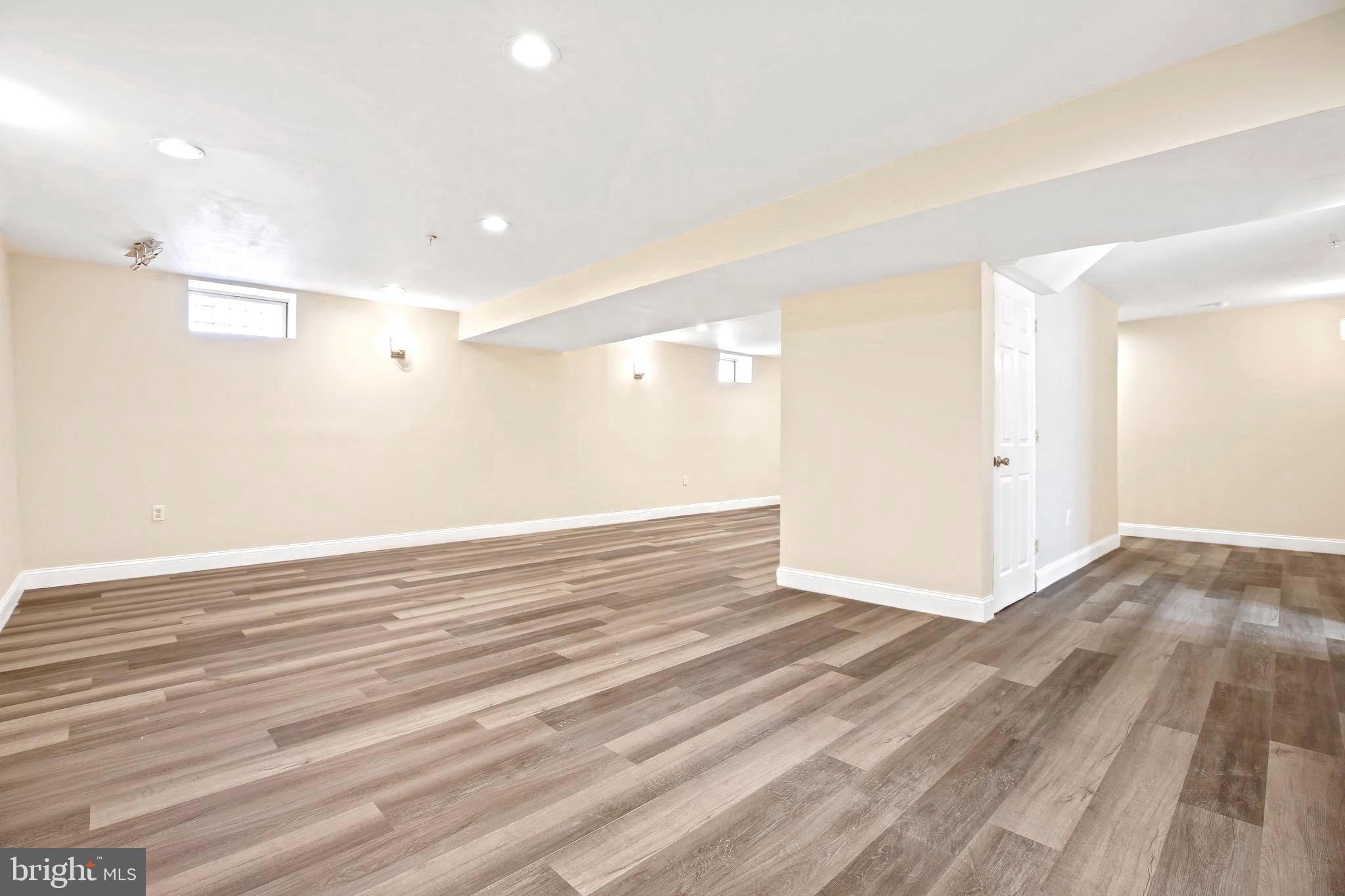 HAWTHORNE HILL - Residential