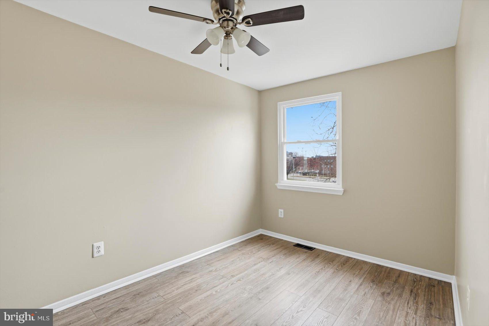 OLIVER - Residential