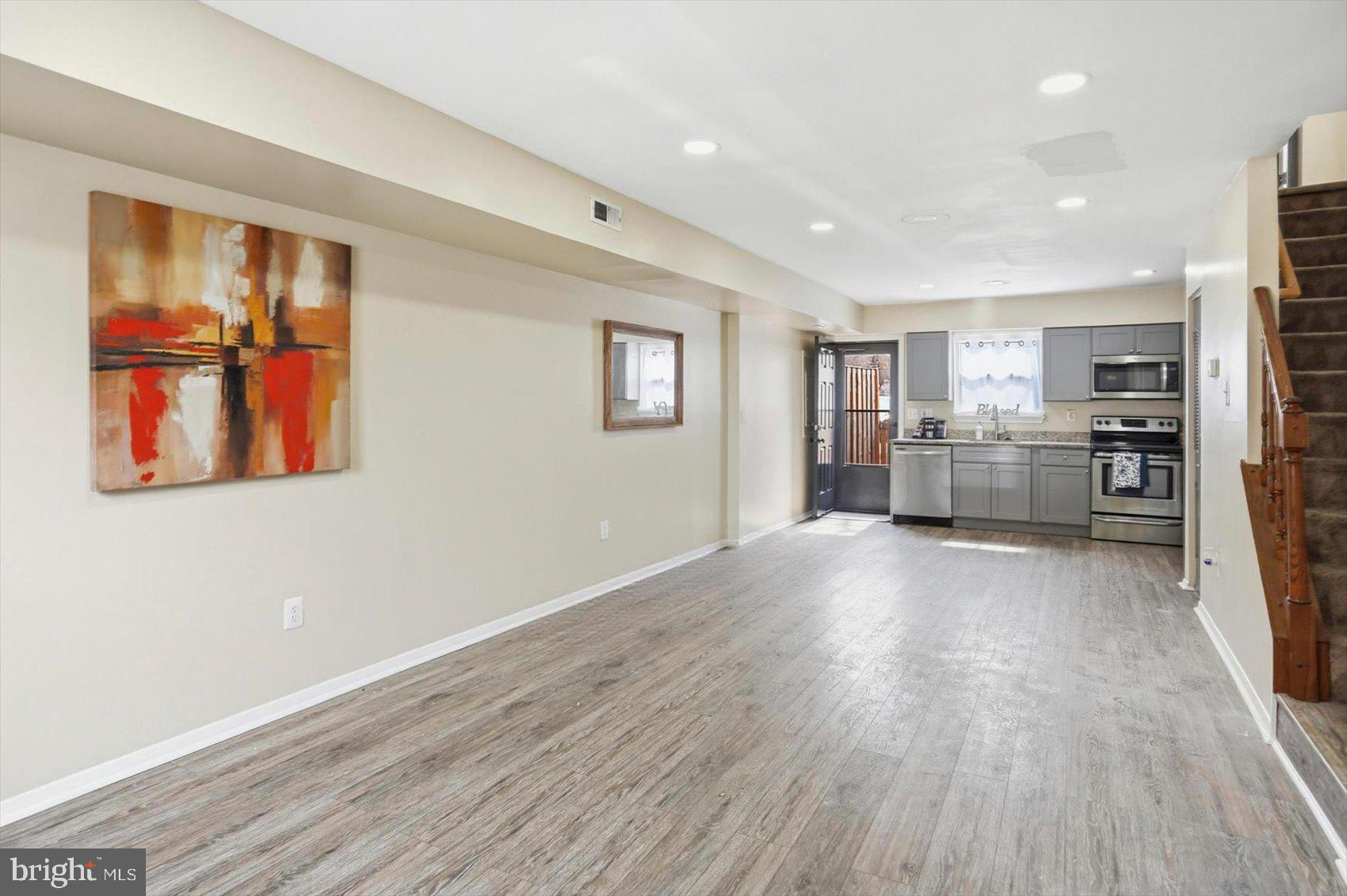 OLIVER - Residential