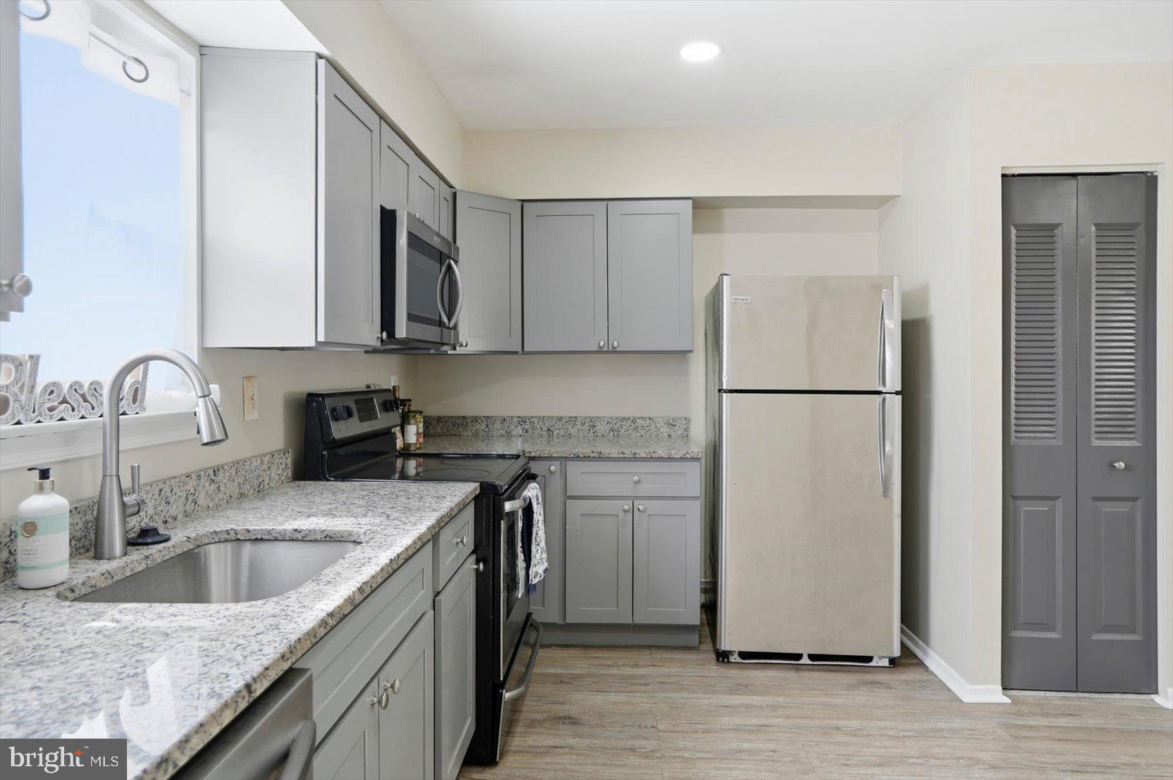 OLIVER - Residential