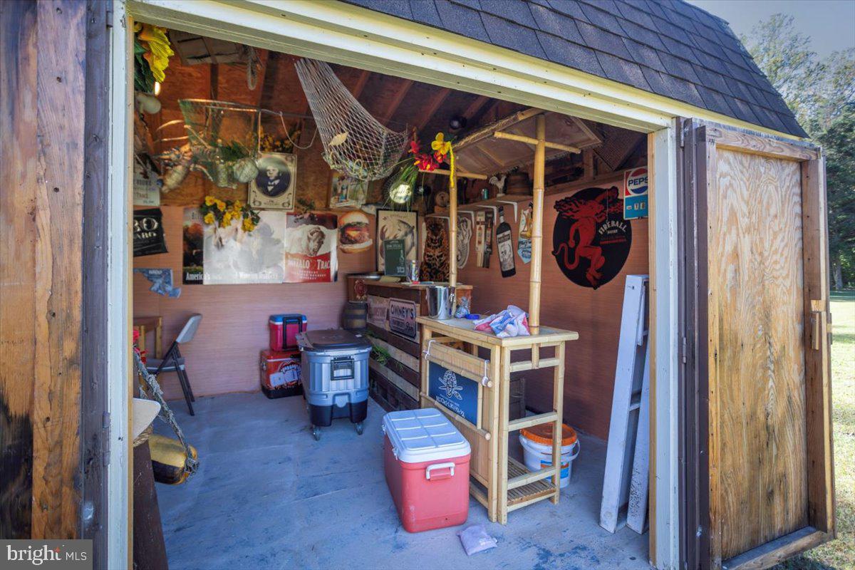 DOUBLE HILLS ESTATES - Residential