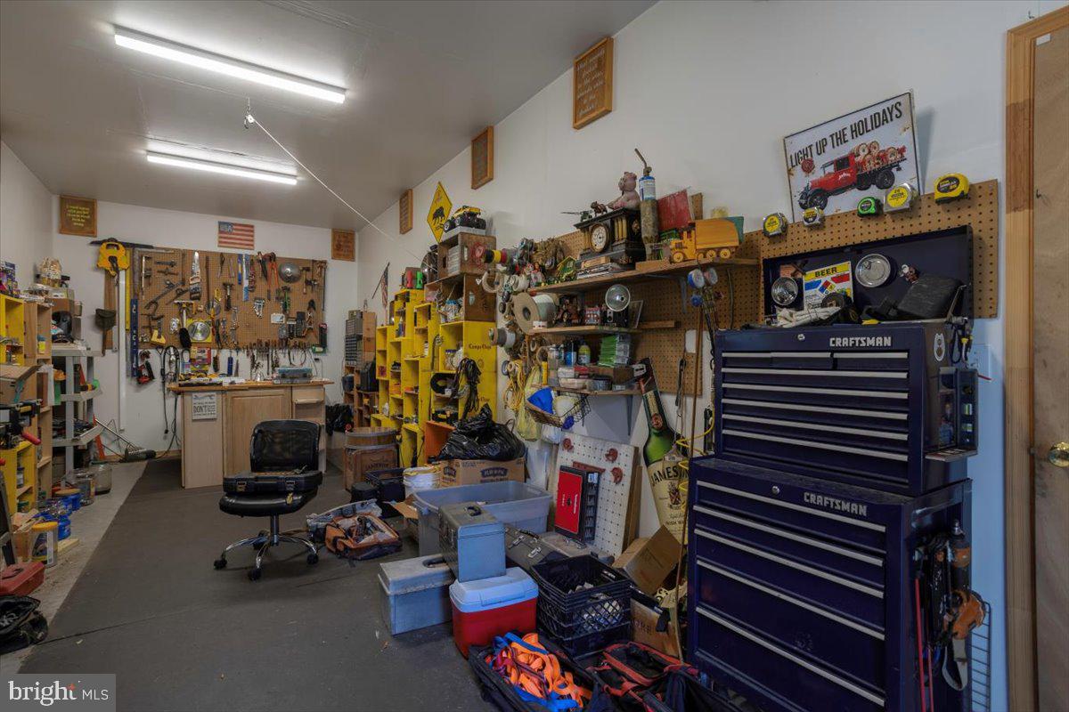 DOUBLE HILLS ESTATES - Residential