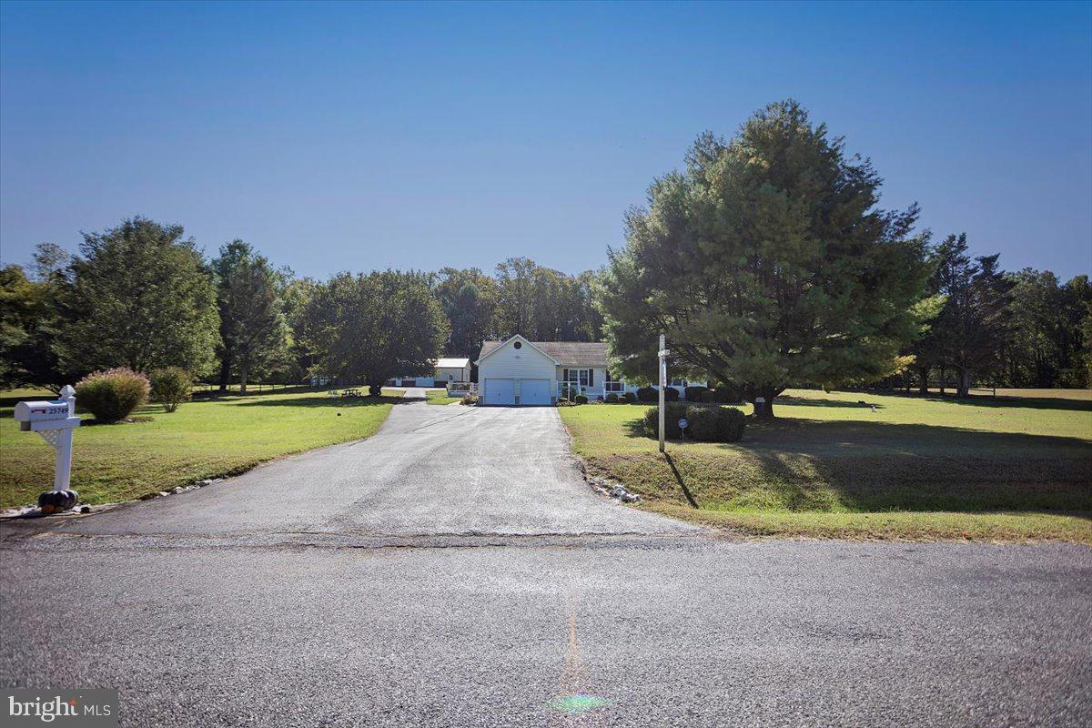 DOUBLE HILLS ESTATES - Residential