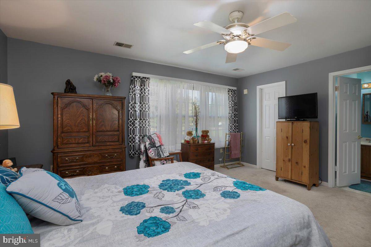 DOUBLE HILLS ESTATES - Residential