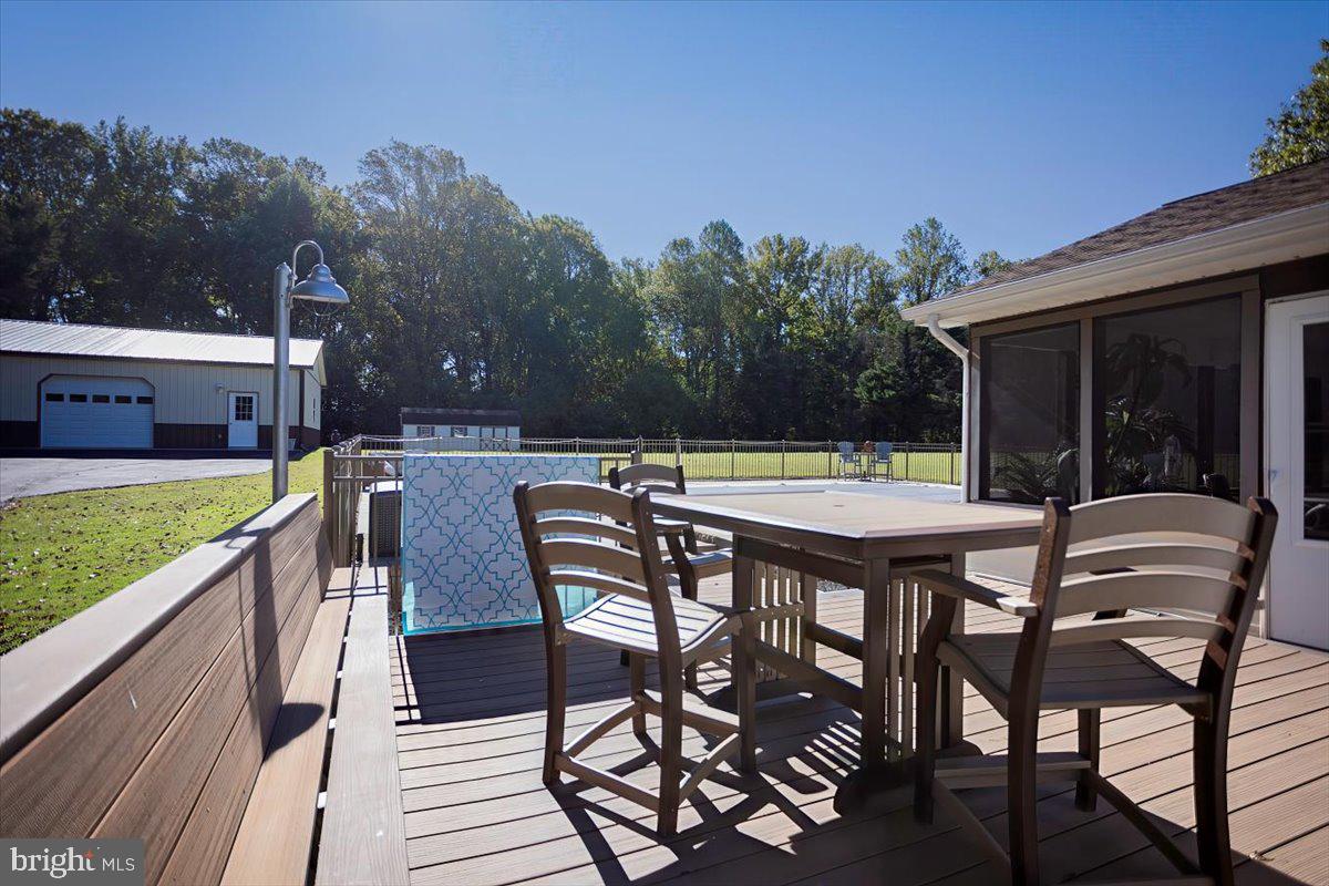 DOUBLE HILLS ESTATES - Residential