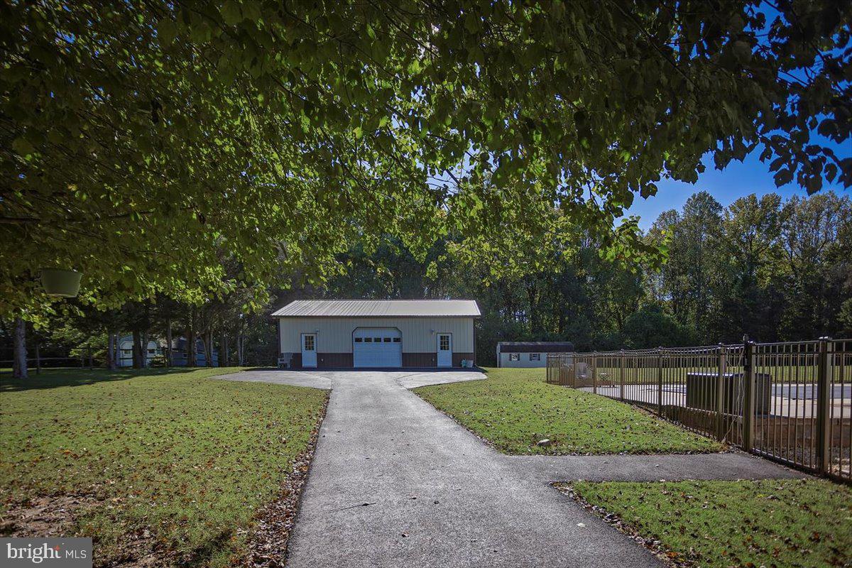 DOUBLE HILLS ESTATES - Residential