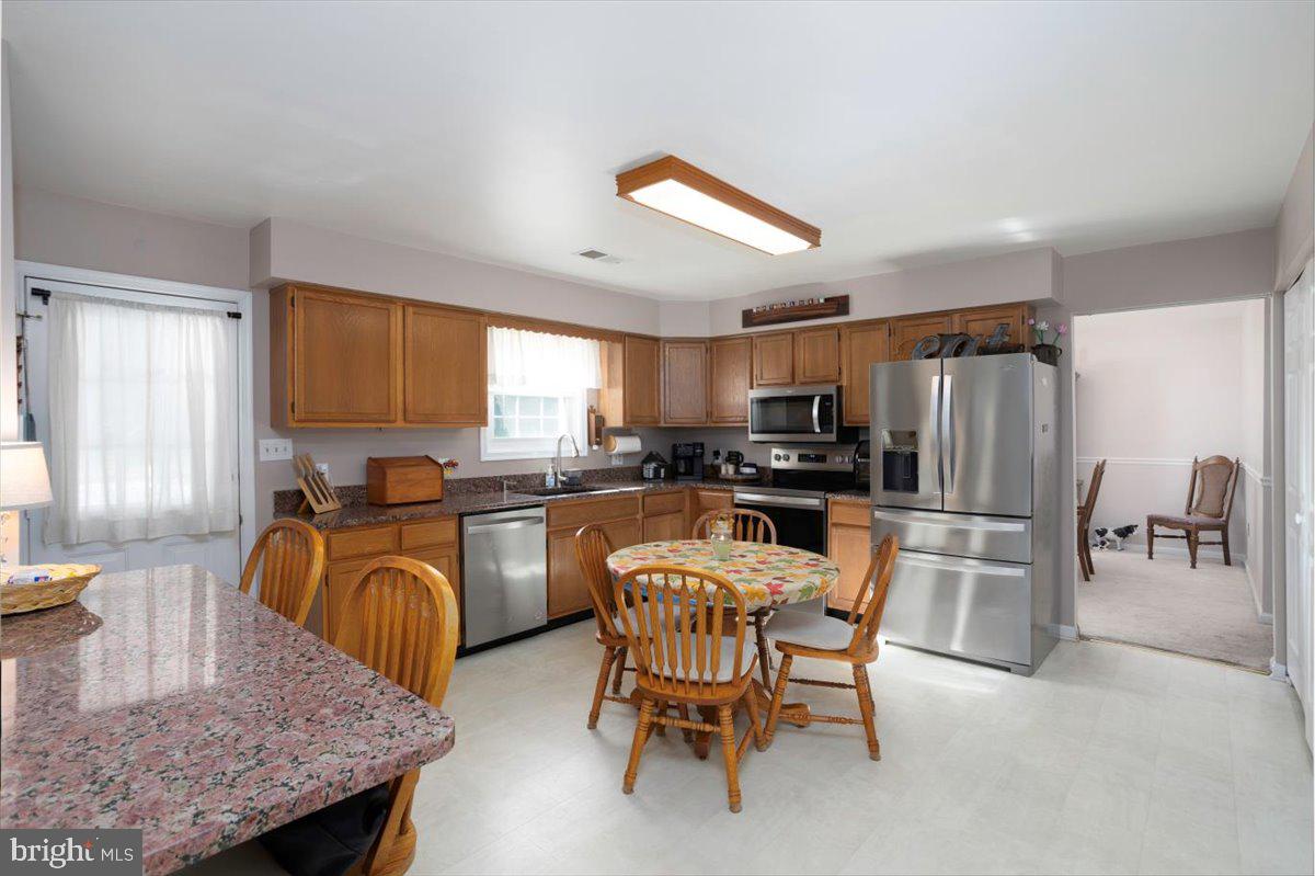 DOUBLE HILLS ESTATES - Residential