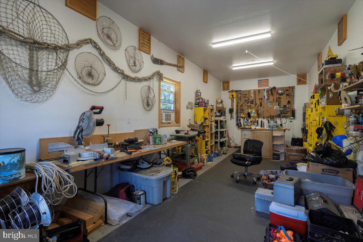 DOUBLE HILLS ESTATES - Residential