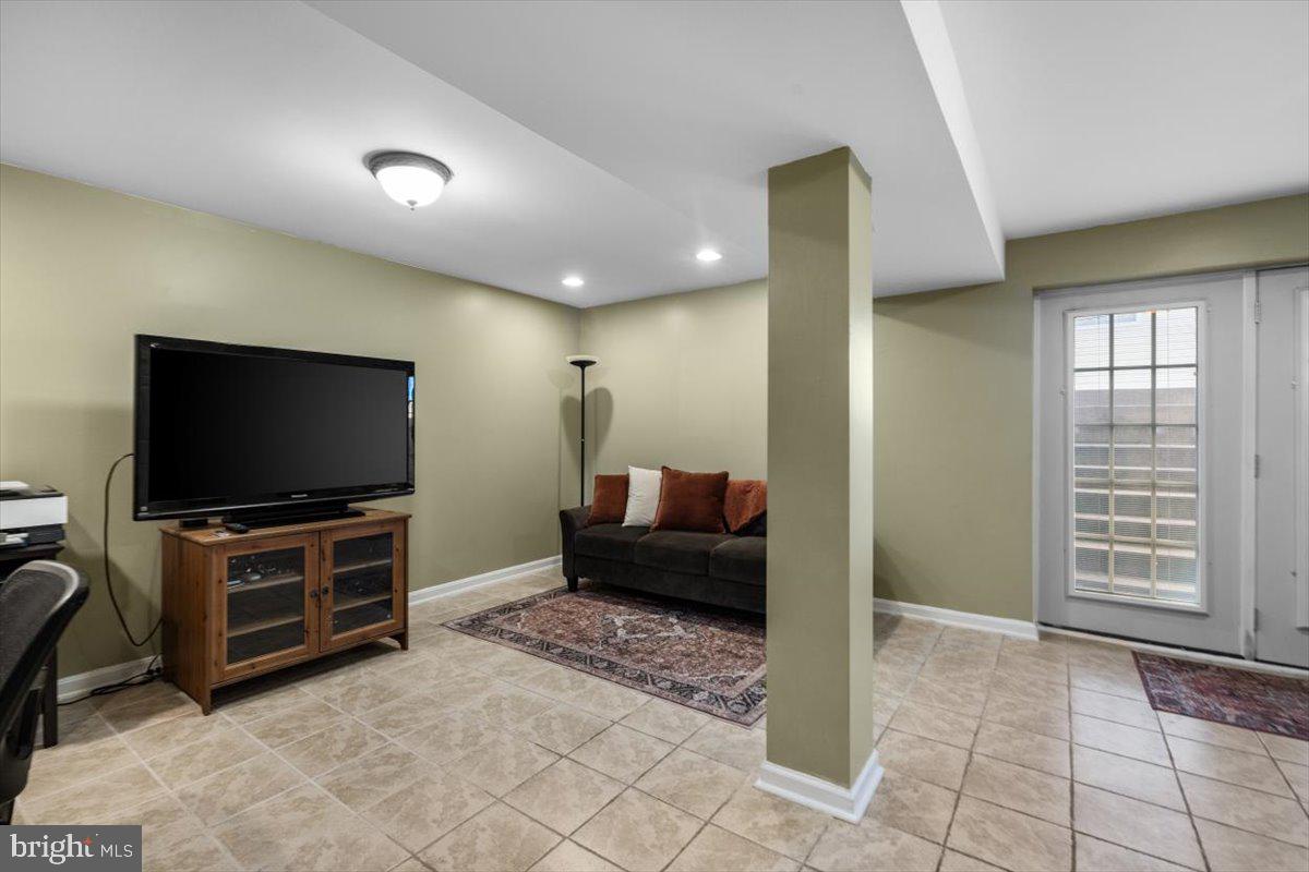 WEBBER SPRINGS - Residential