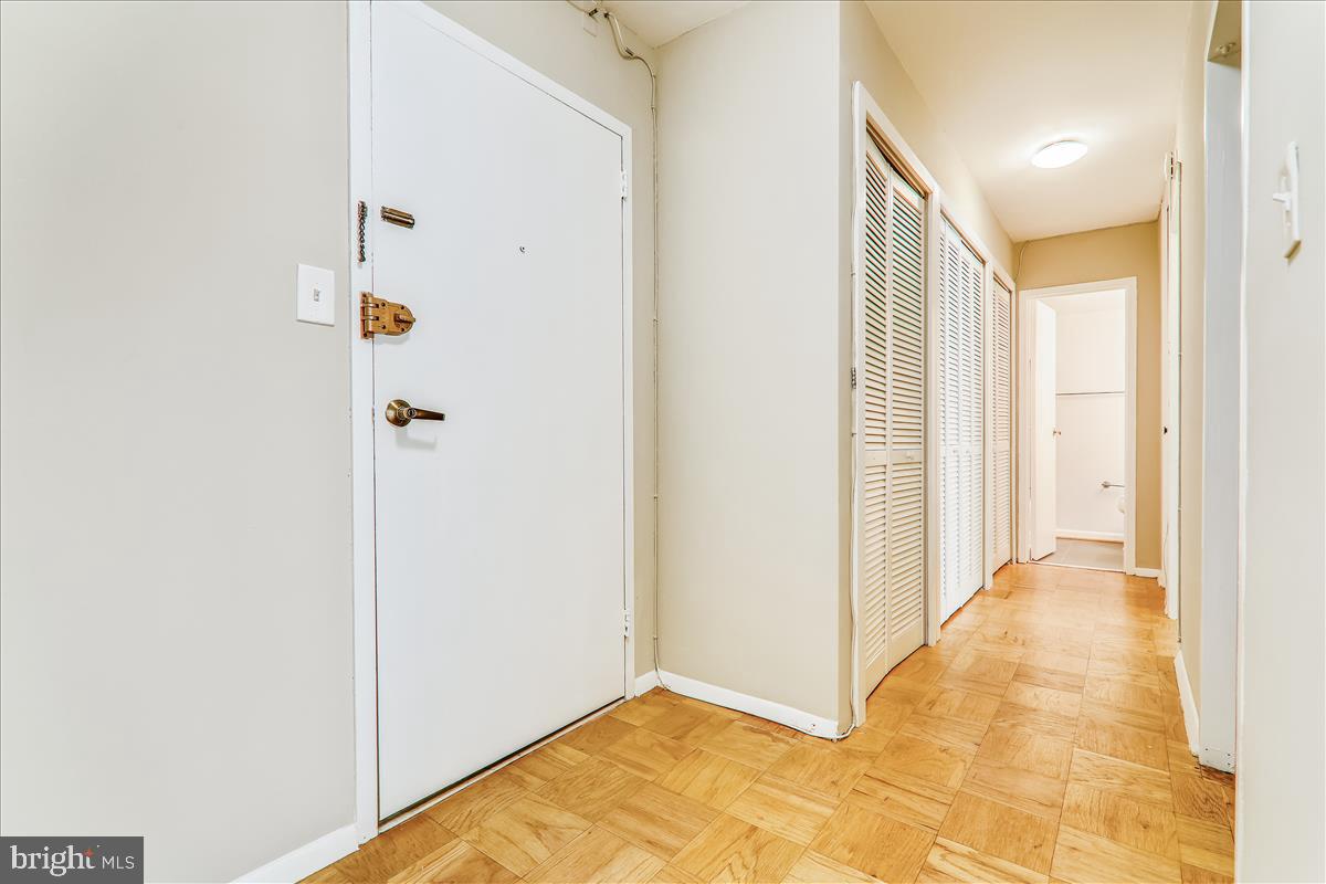 FOGGY BOTTOM - Residential Lease