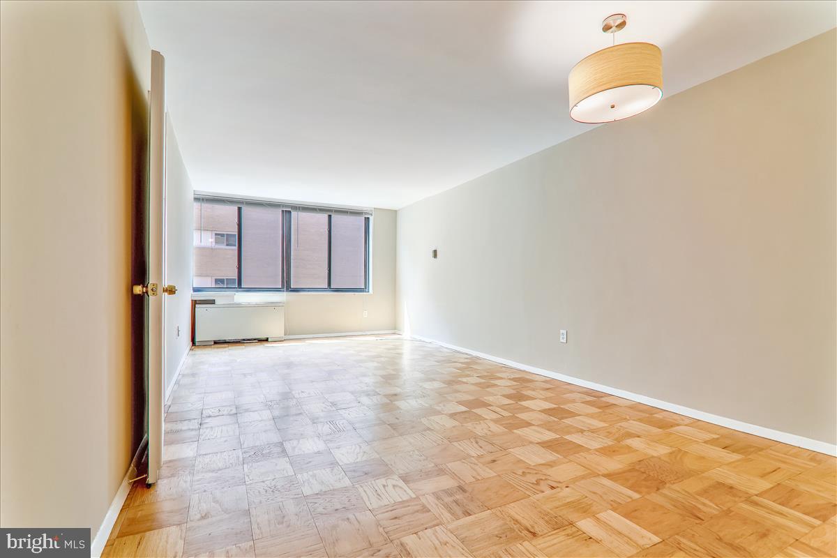 FOGGY BOTTOM - Residential Lease