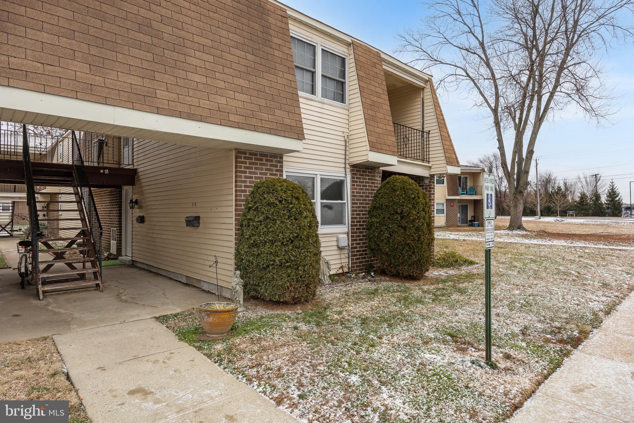 3 FLORENCE TOLLGATE PLACE 2