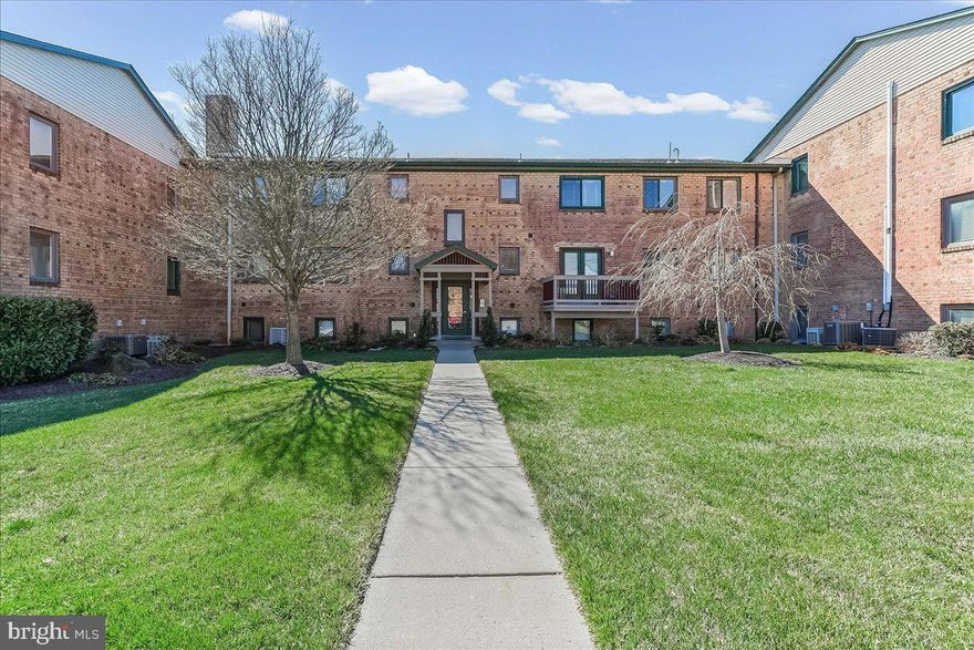 PLEASE READ: Buyers to verify square footage and taxes. Windows to convey in as-is condition. The clubhouse and pool are a separate membership and are not a part of the sale.  The outside pool is available for a membership.

Welcome to 7001 Pleasant Ct.  This ground floor, bright and comfortable living condo is awaiting a new owner.   Condo provides 2 bedrooms and one Jack and Jill bathroom, updated kitchen, living room with access door to patio providing two ways to access unit.   Patio is ideal for relaxation and enjoying the outdoors.  Located  near I-495 and I-95  makes this home  a superb location for an easy commute to both Philadelphia and downtown Wilmington, making it an excellent choice for those seeking  accessibility and convenience.   Considering downsizing to travel for months away, no need to worry about a stand alone home.