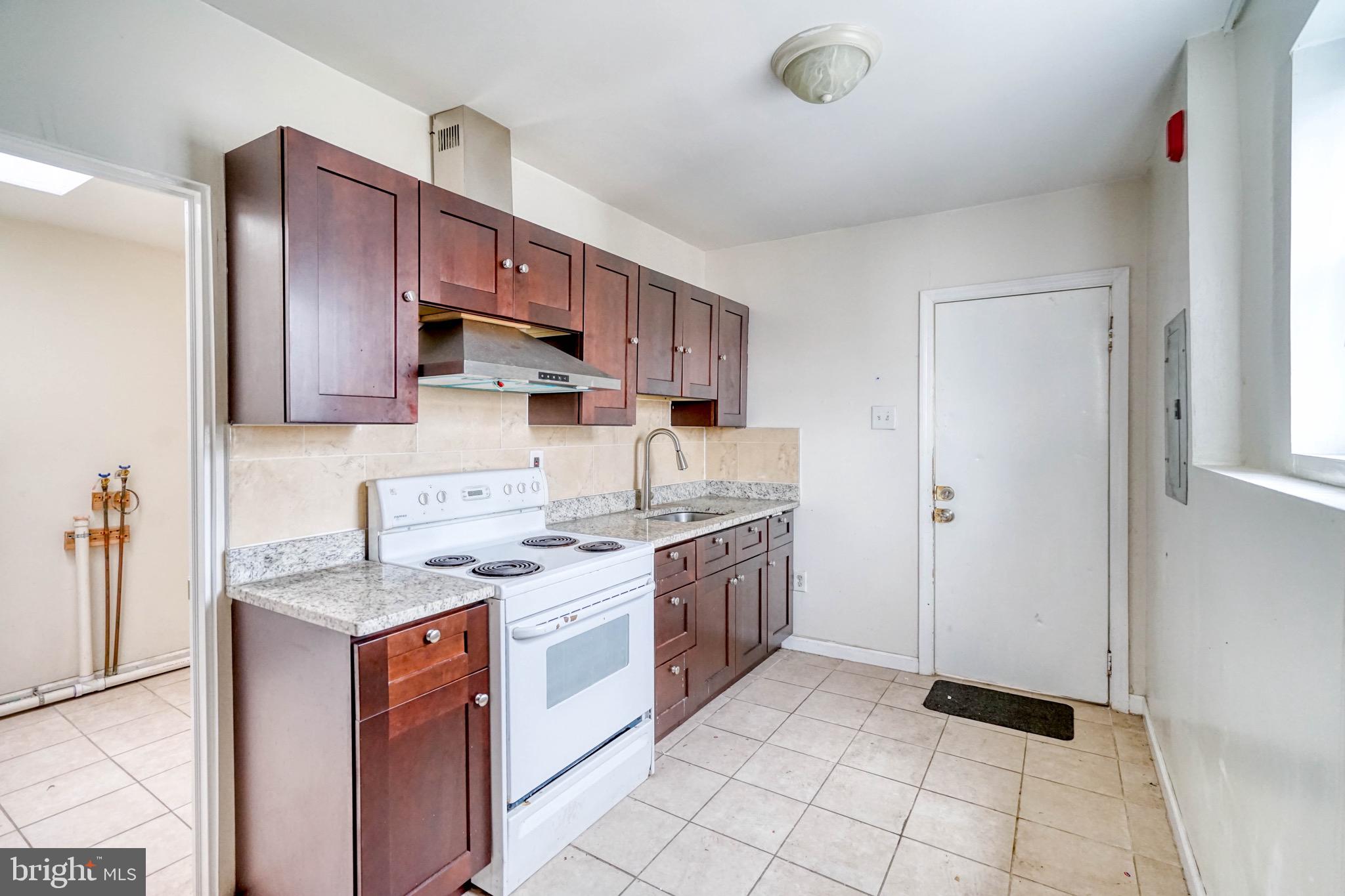 GRAYS FERRY - Residential Lease