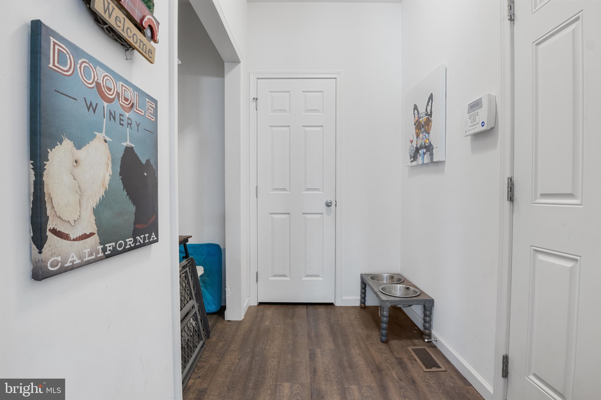 HUNTER CREEK - Residential