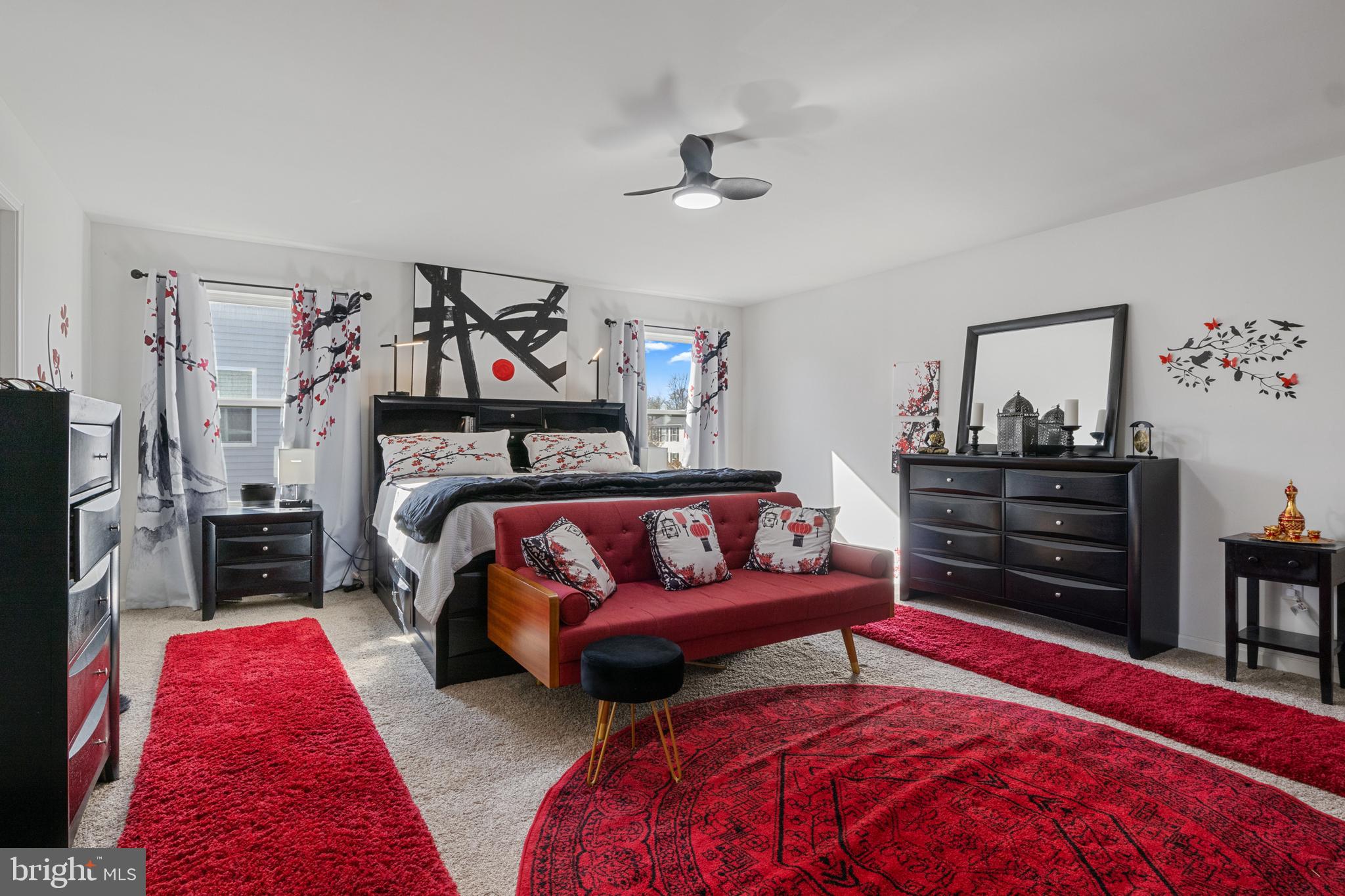 HUNTER CREEK - Residential