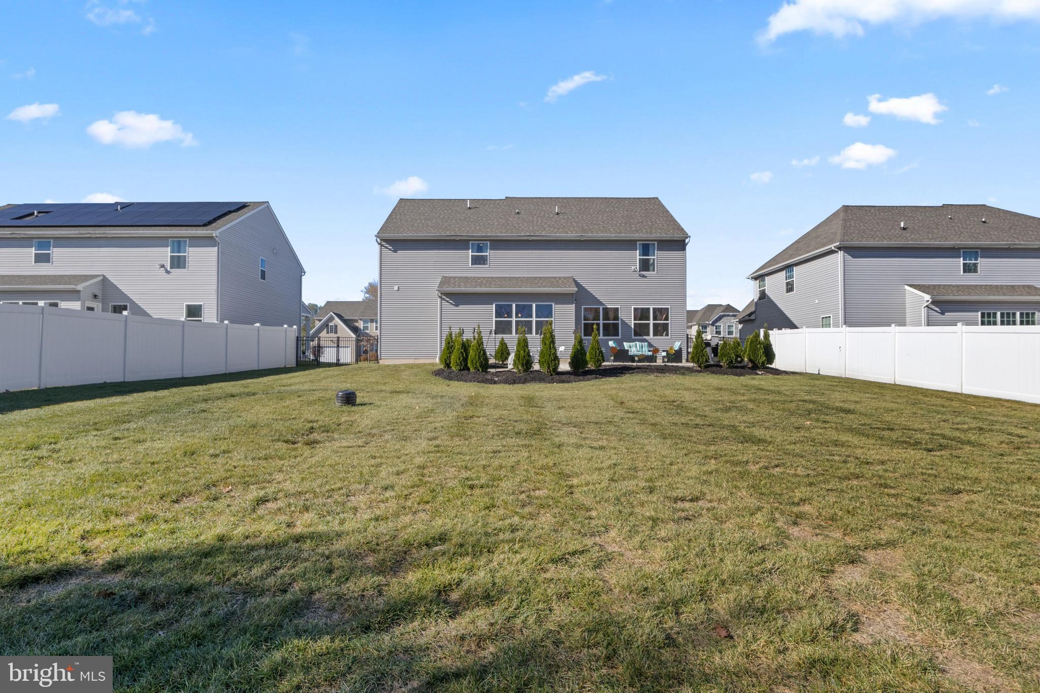 HUNTER CREEK - Residential