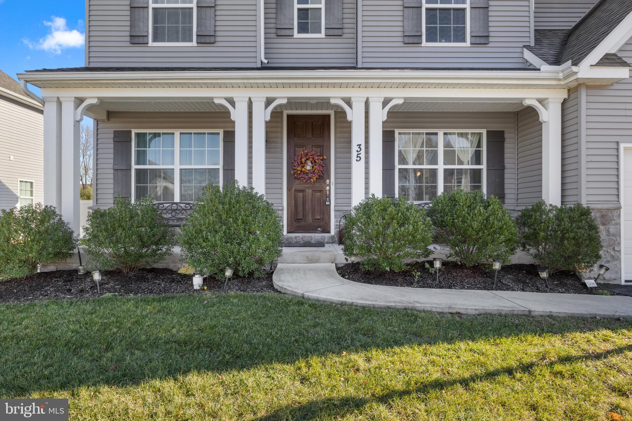 HUNTER CREEK - Residential