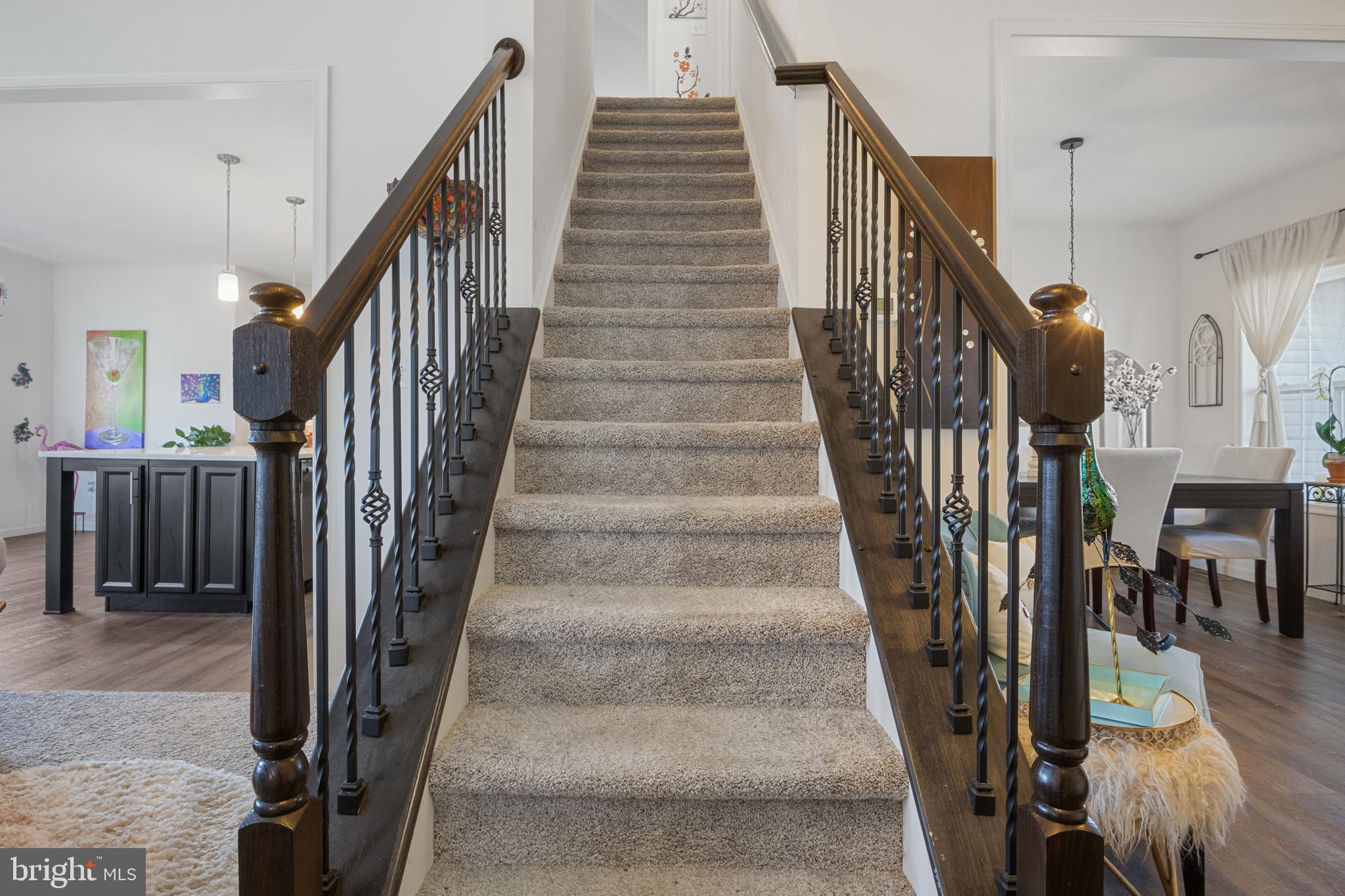 HUNTER CREEK - Residential