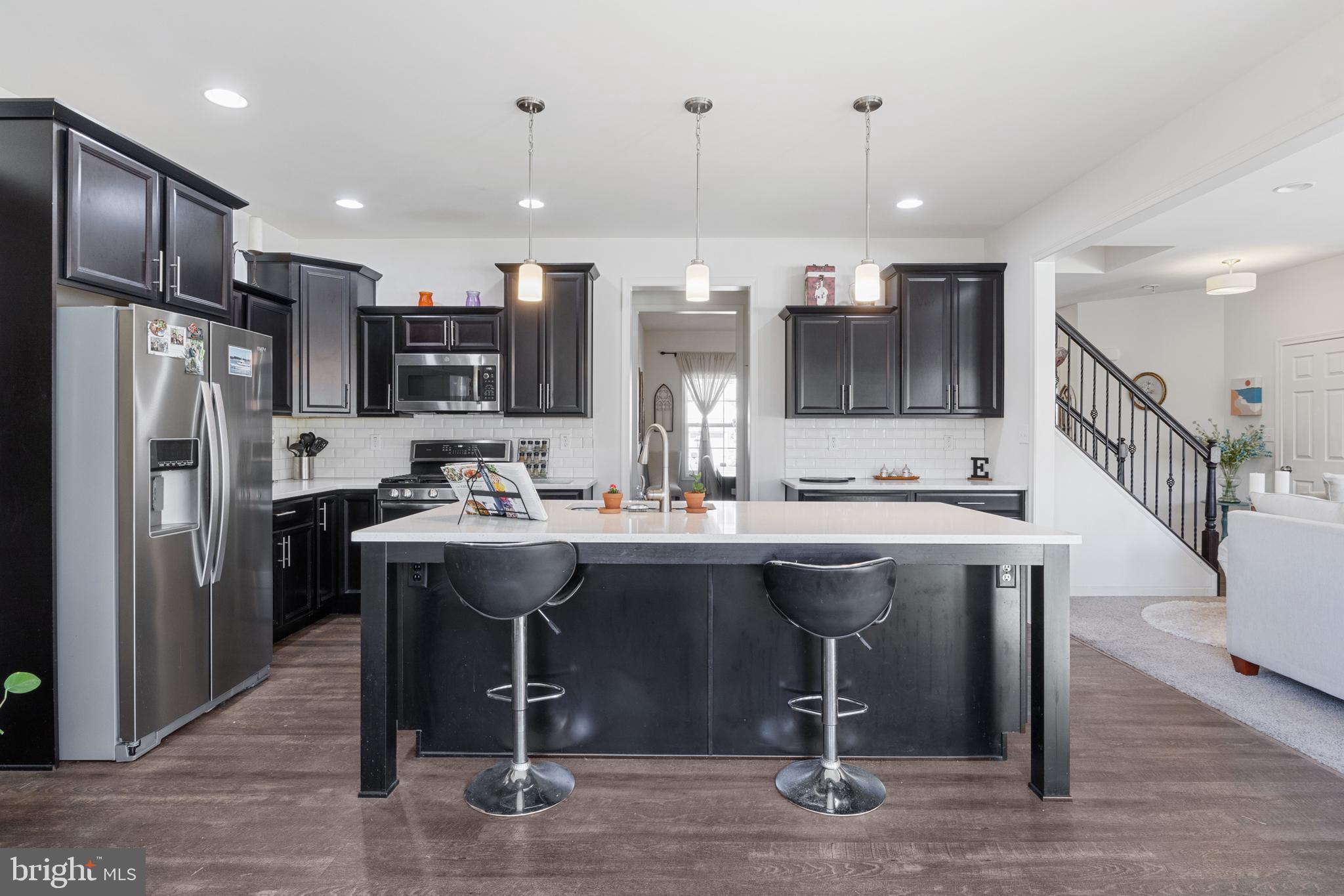 HUNTER CREEK - Residential